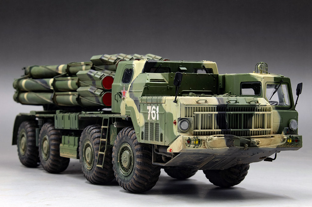 01020- Trumpeter - 1/35 - Russian 9A52-2 Smerch-M multiple rocket launcher of RSZO 9k58 Smerch MRLS