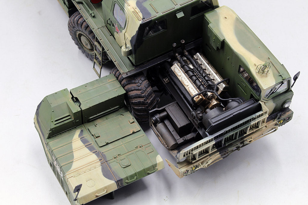 01020- Trumpeter - 1/35 - Russian 9A52-2 Smerch-M multiple rocket launcher of RSZO 9k58 Smerch MRLS