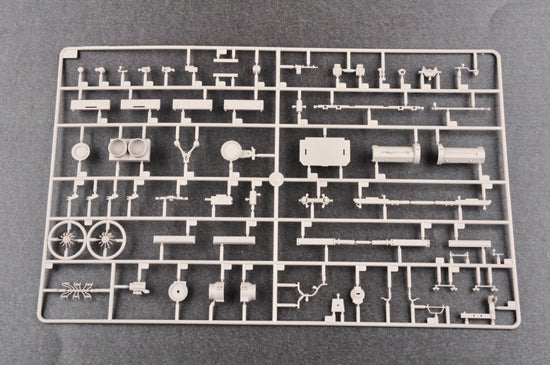 01020- Trumpeter - 1/35 - Russian 9A52-2 Smerch-M multiple rocket launcher of RSZO 9k58 Smerch MRLS