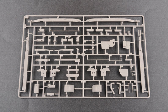 01020- Trumpeter - 1/35 - Russian 9A52-2 Smerch-M multiple rocket launcher of RSZO 9k58 Smerch MRLS
