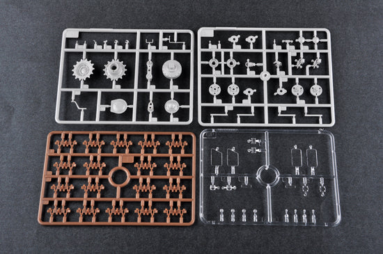 01024- Trumpeter - 1/35 - Ex-Soviet 2P19 Launcher w/R-17 Missile(SS-1C SCUD B)of 8K14 Missile System