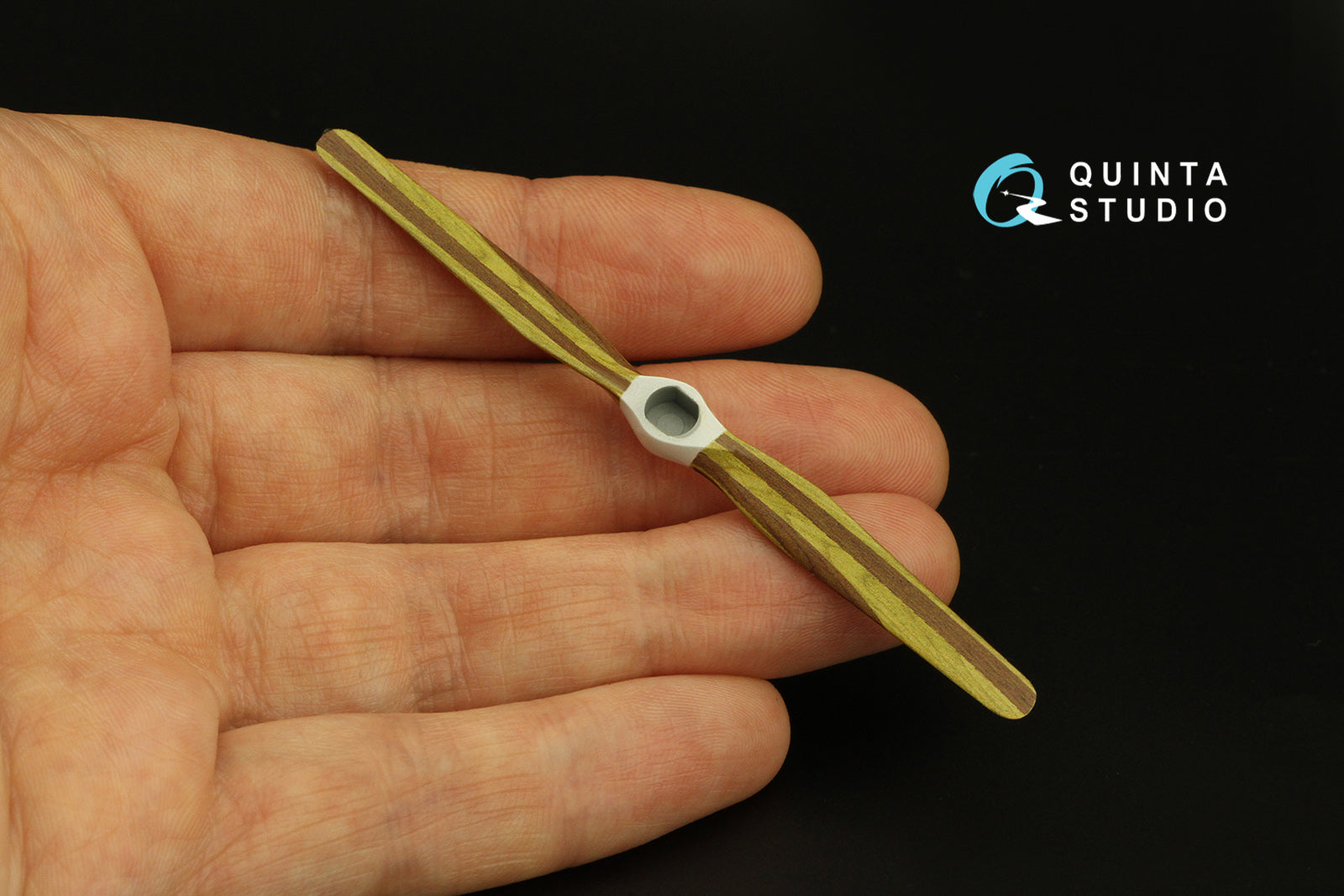 Quinta Studio - 1/32 Wooden Propellers Axial QL32008 for WNW Kit