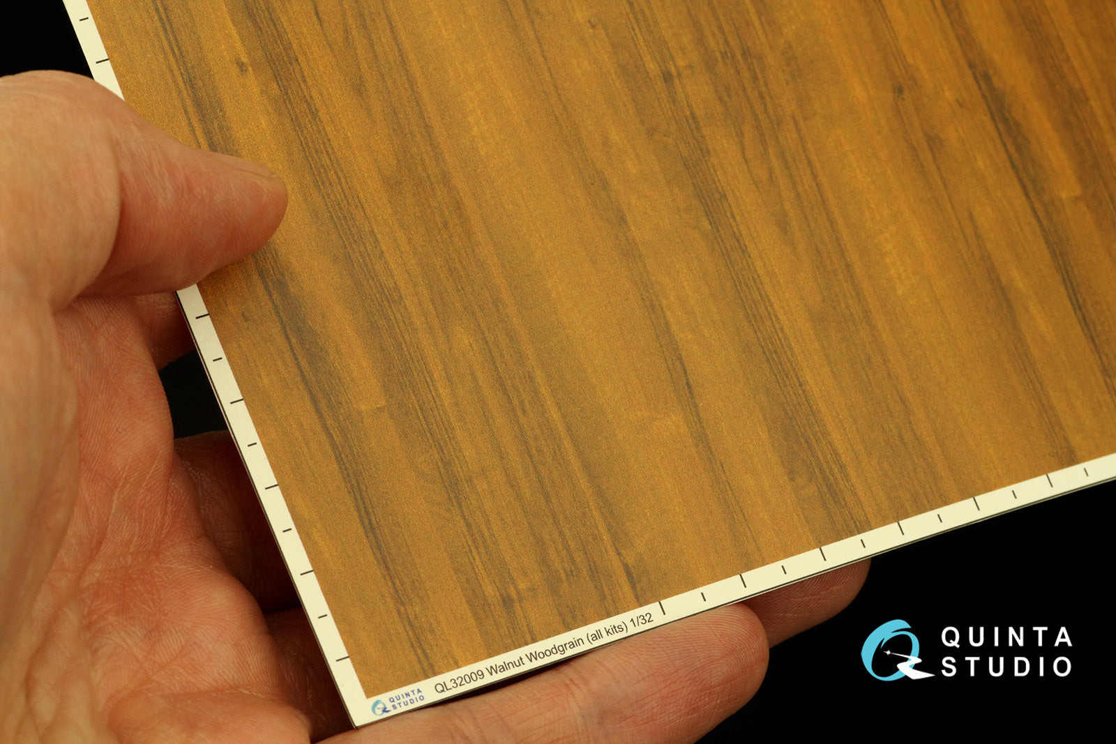Quinta Studio - 1/32 Walnut Woodgrain QL32009 for all Kits