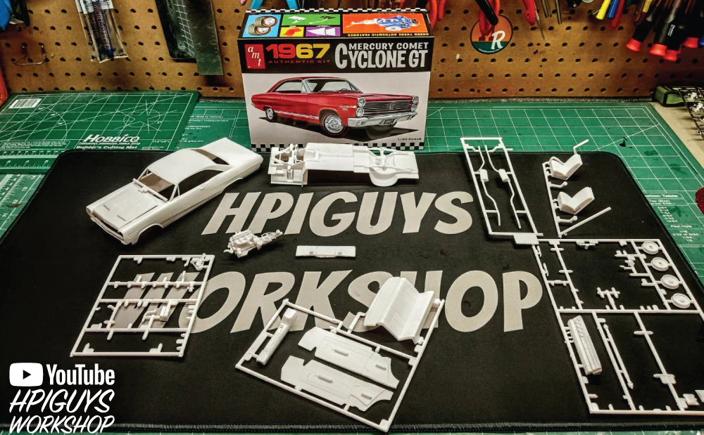 AMT1386 - 1:25 1967 Mercury Cyclone GT