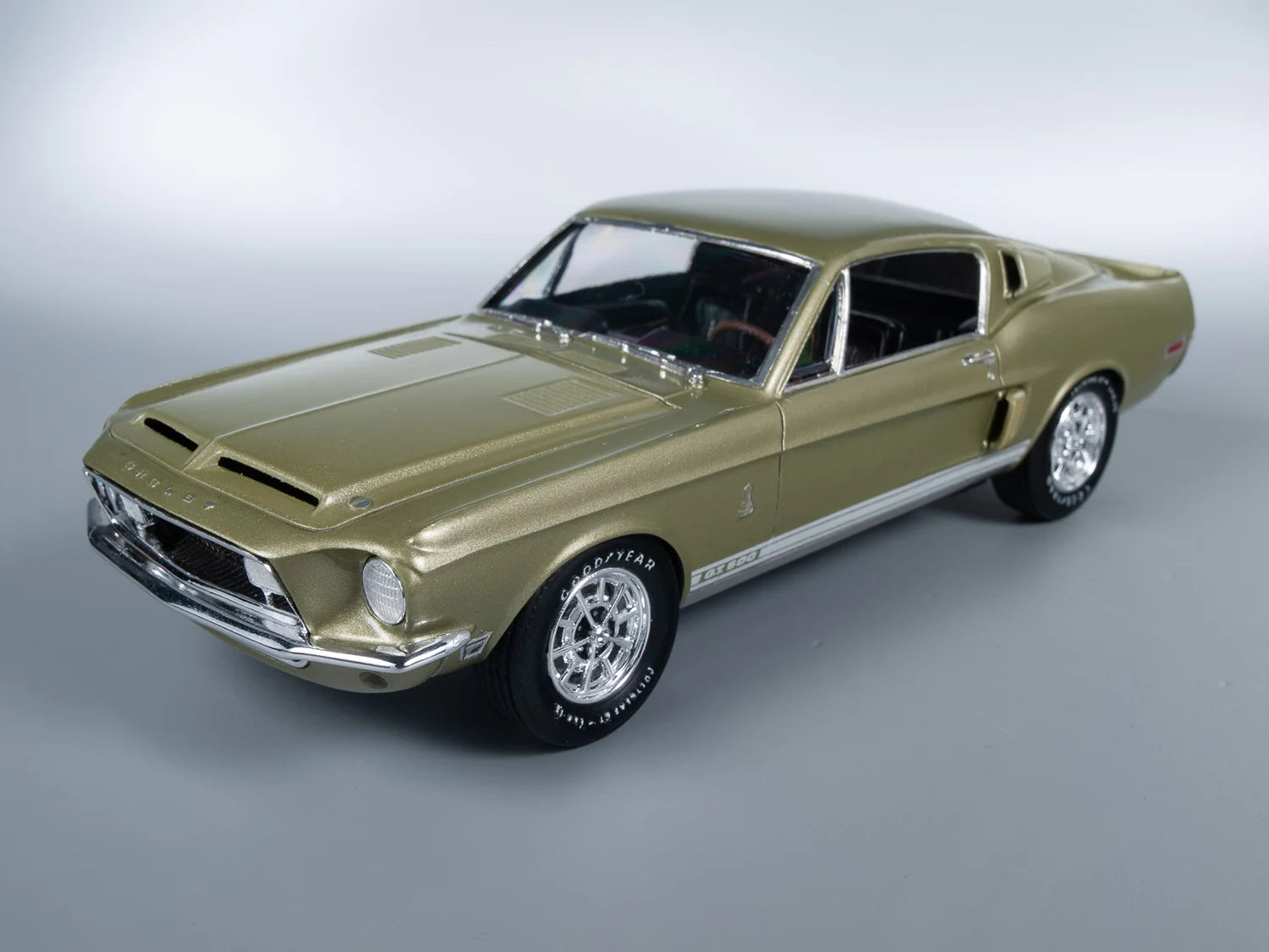 AMT634M - 1:25 1968 Shelby GT500