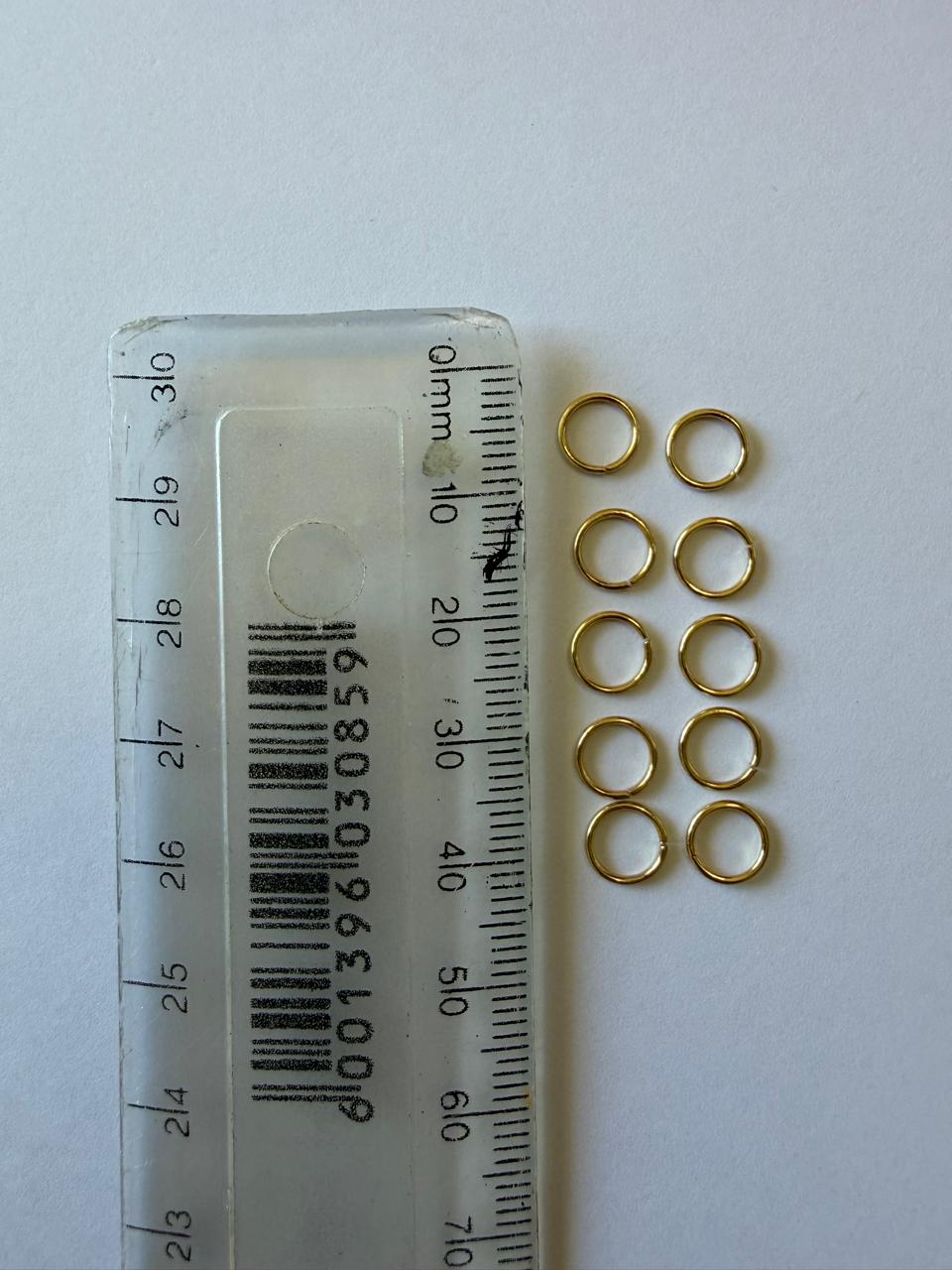 C092- Golden CLOSED jump rings (7 x 0,8 mm) (5 Pairs)
