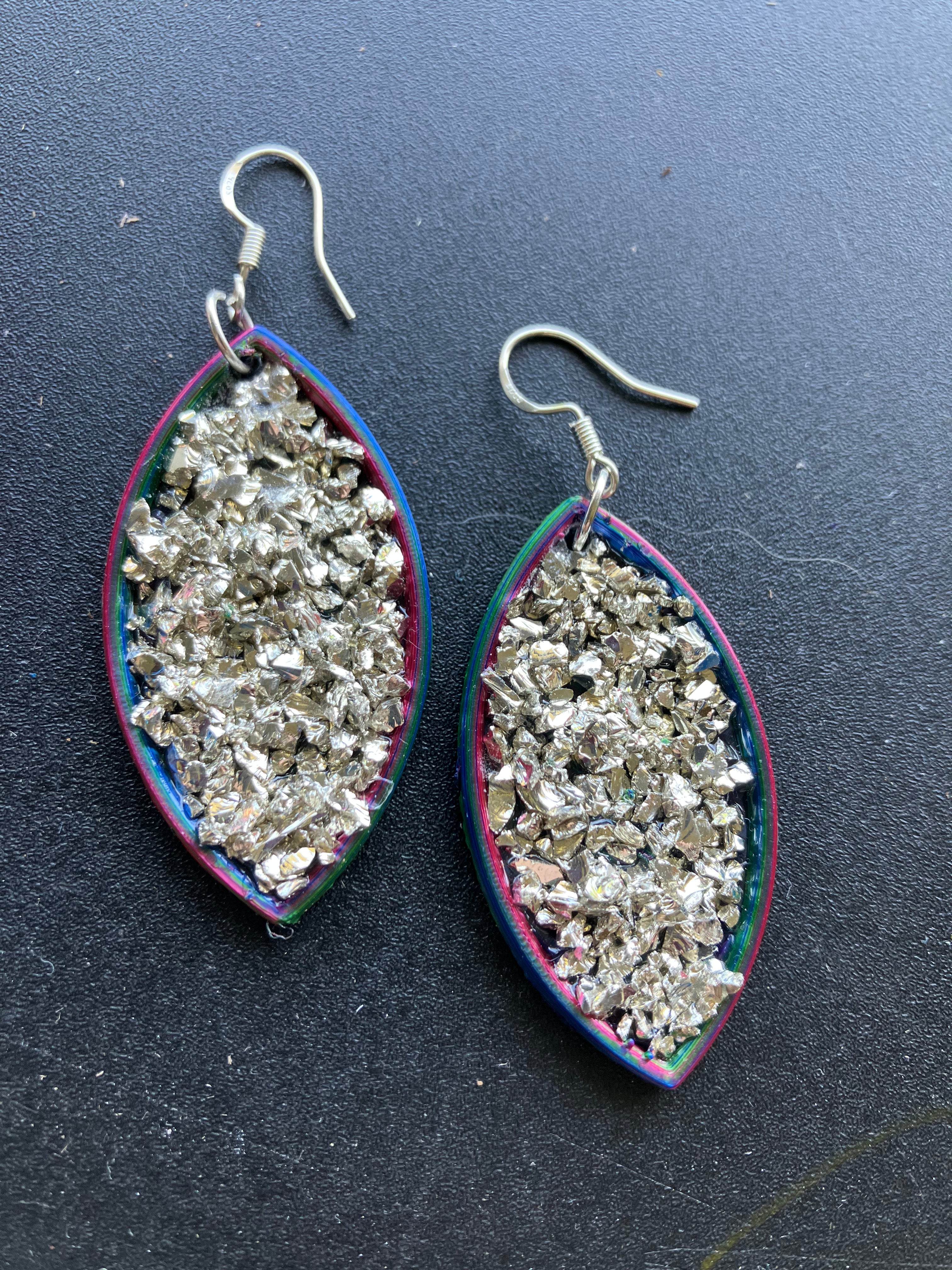 3D Gizmo's - Purple - Blue - Gold (5 x Leaf Bezel)