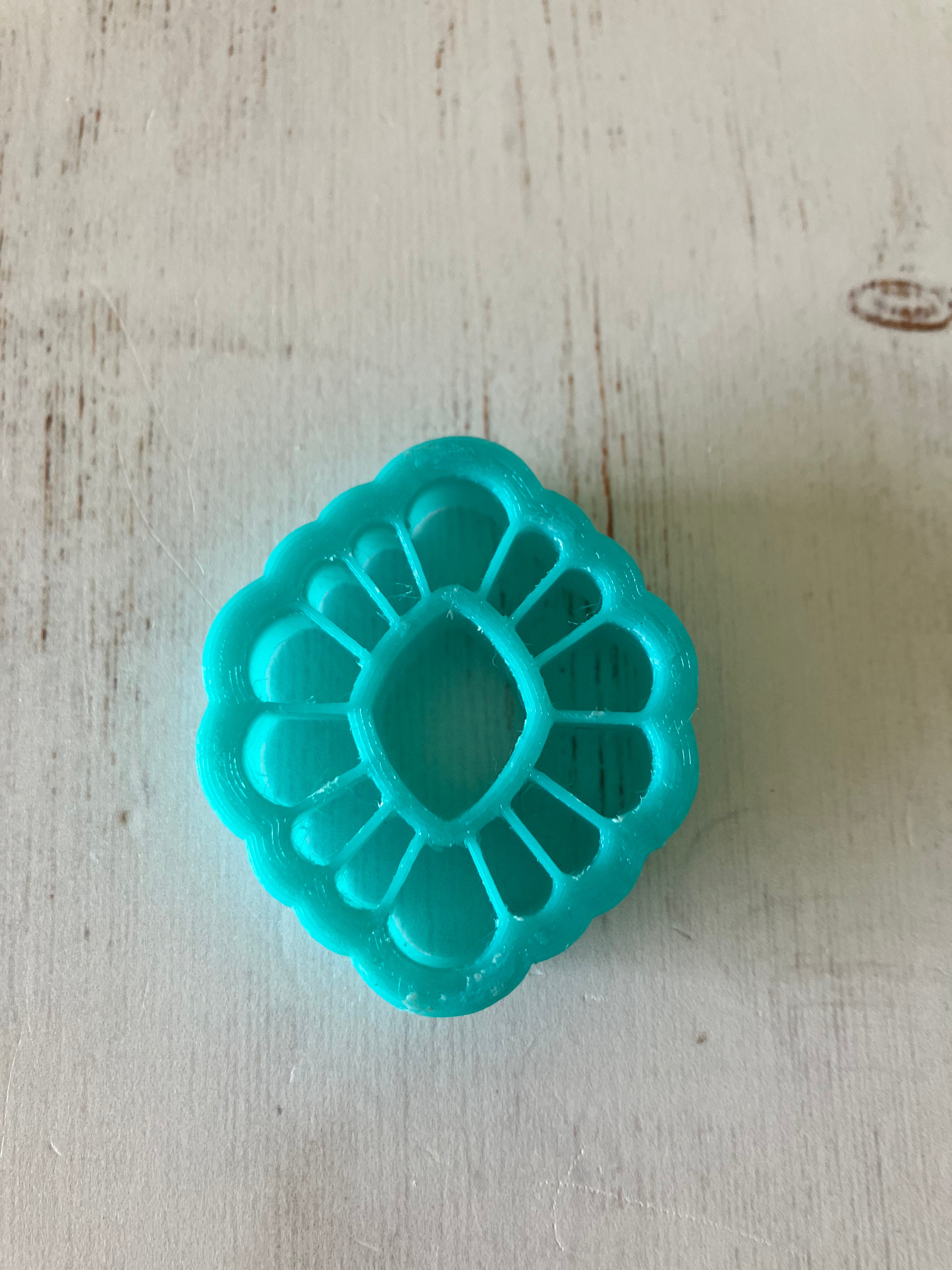 3D Gizmo's - Embossed Moroccan Donut