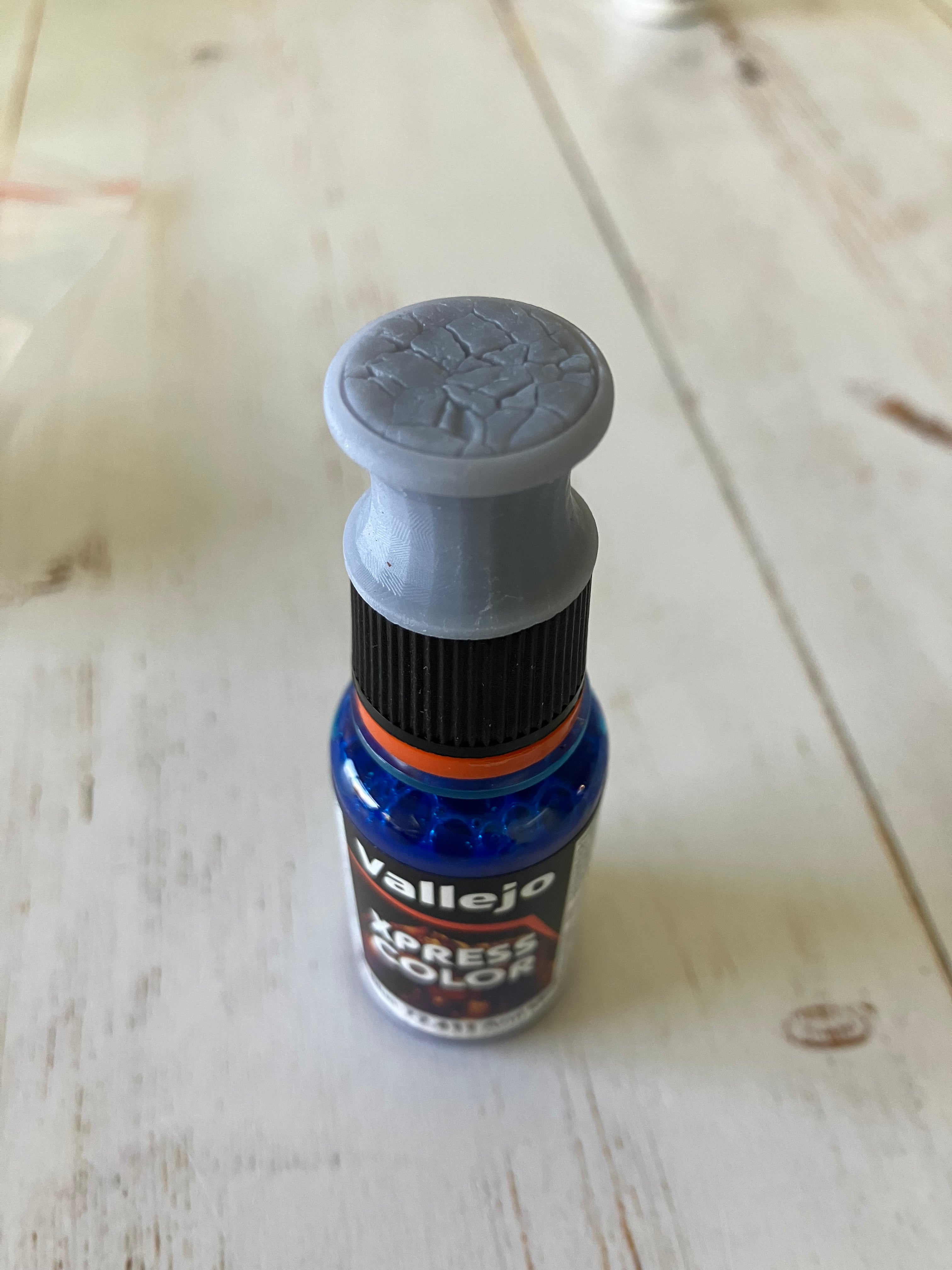Cracked Earth Topper (Fits Vallejo 18 ml  bottles) (10 pieces)