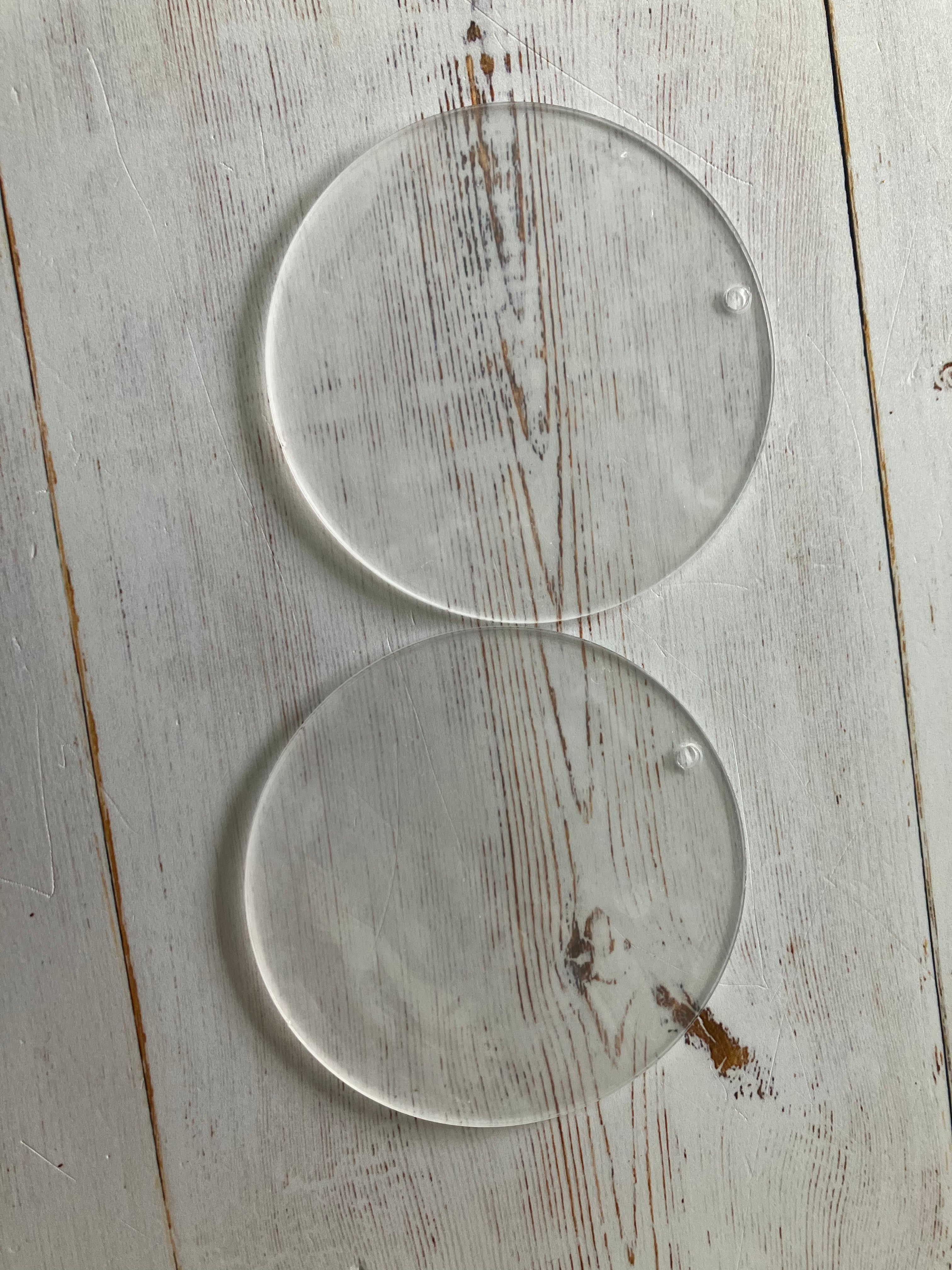 B047 - Clear Acrylic Blanks 7 cm x 2 mm (2 in pack)