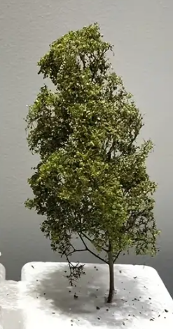 14cm - Model Tree - Yellow Green