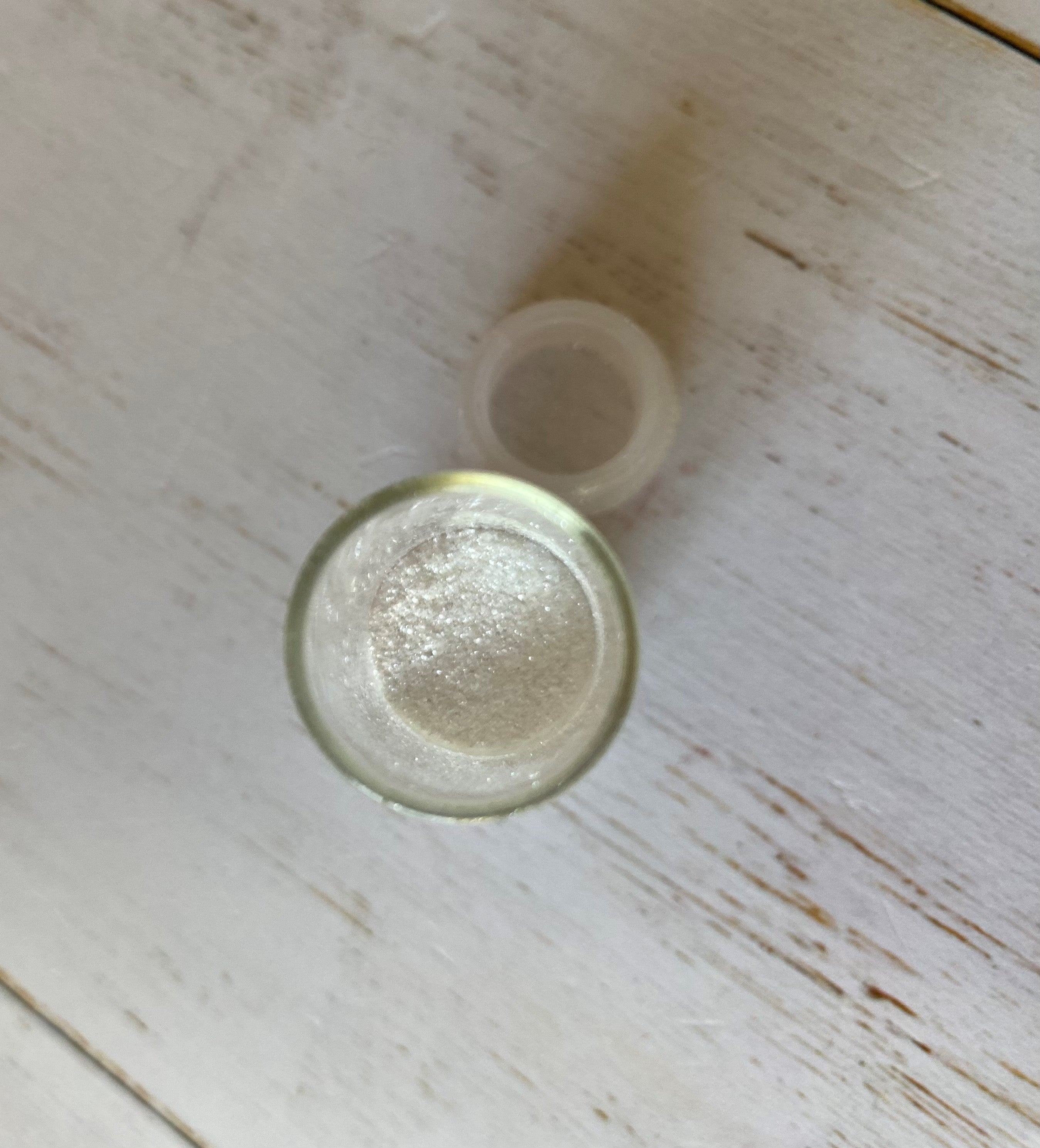 Pearlescent Sparkle Powder (2 grams)