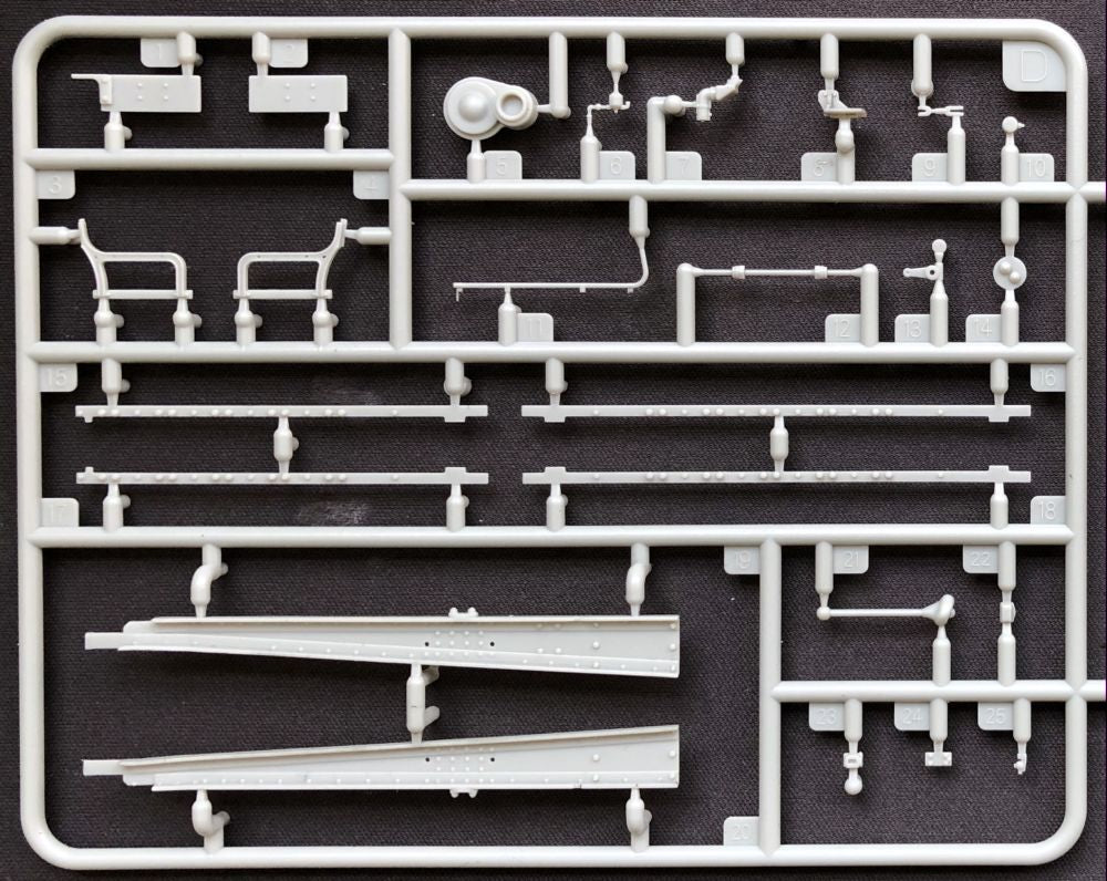 TM35006- Thunder Models - 1/35 -  US Crawler Sixty
