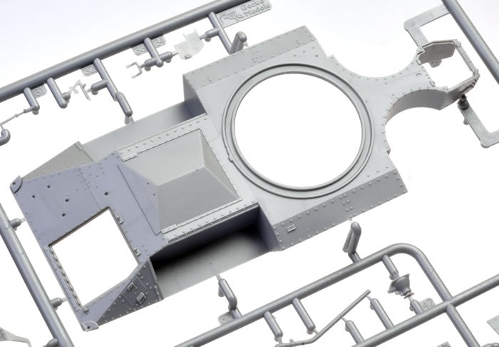 GM350004 - Gecko Models 1/35 British WWII A9/A9 CS Mk.I /I CS Cruiser Tank w/Interior