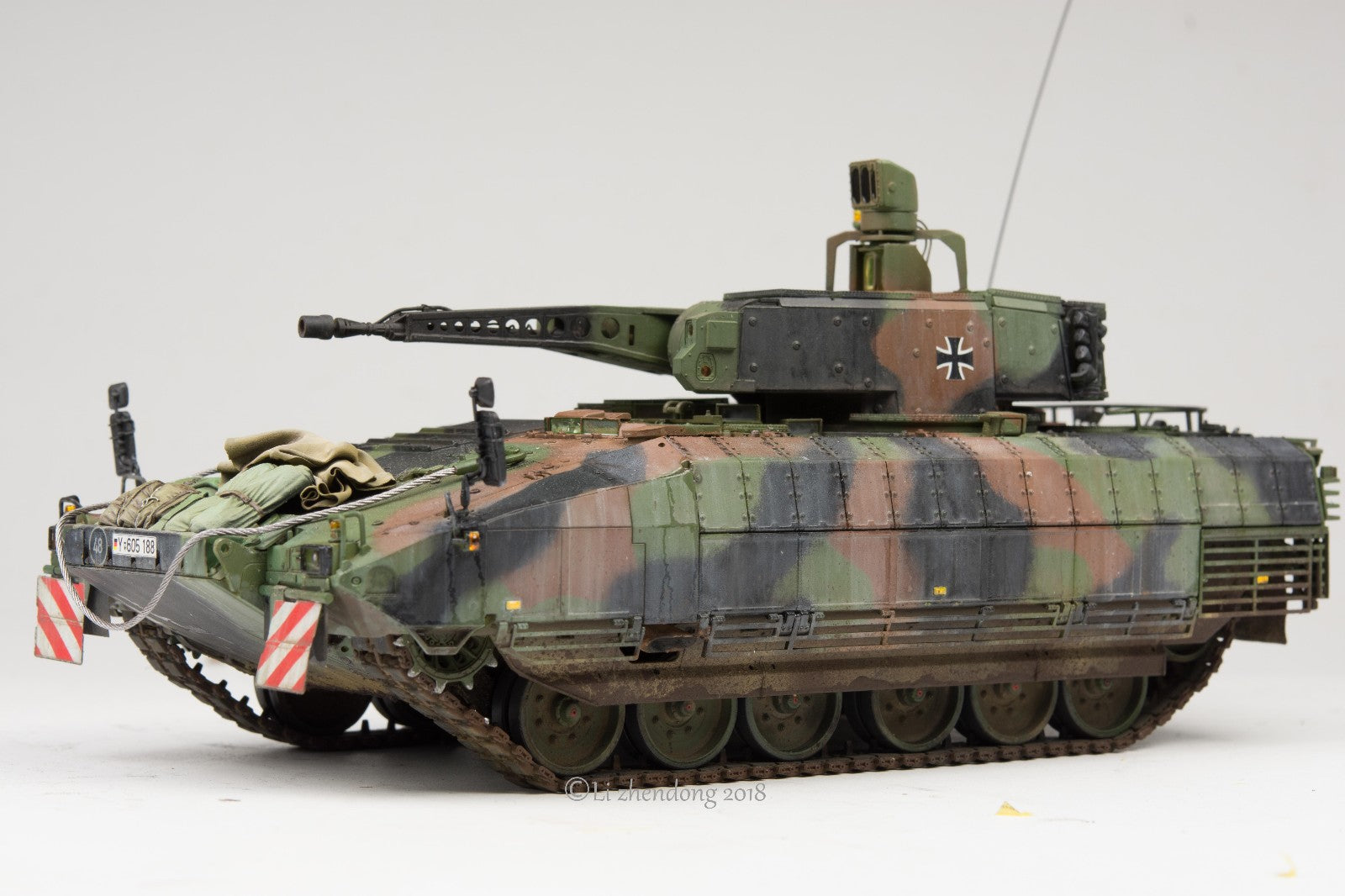 RM5021 - German Schutzenpanzer "Puma" Infantry Fighting Vehicle w/Workable Track Links