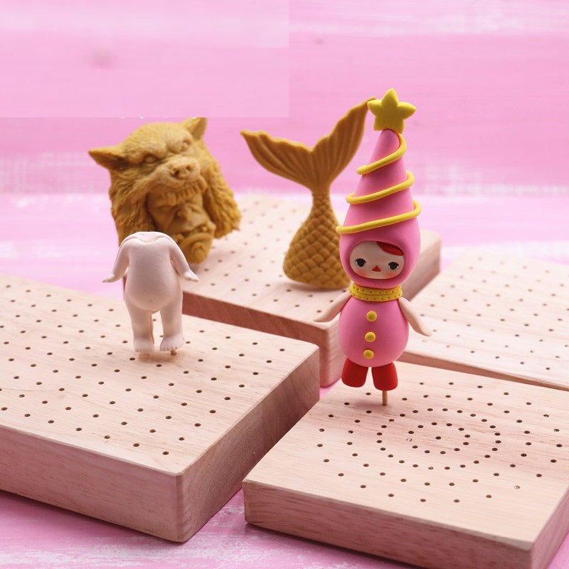 Wooden Square Peg Board - 10 cm x 10 cm