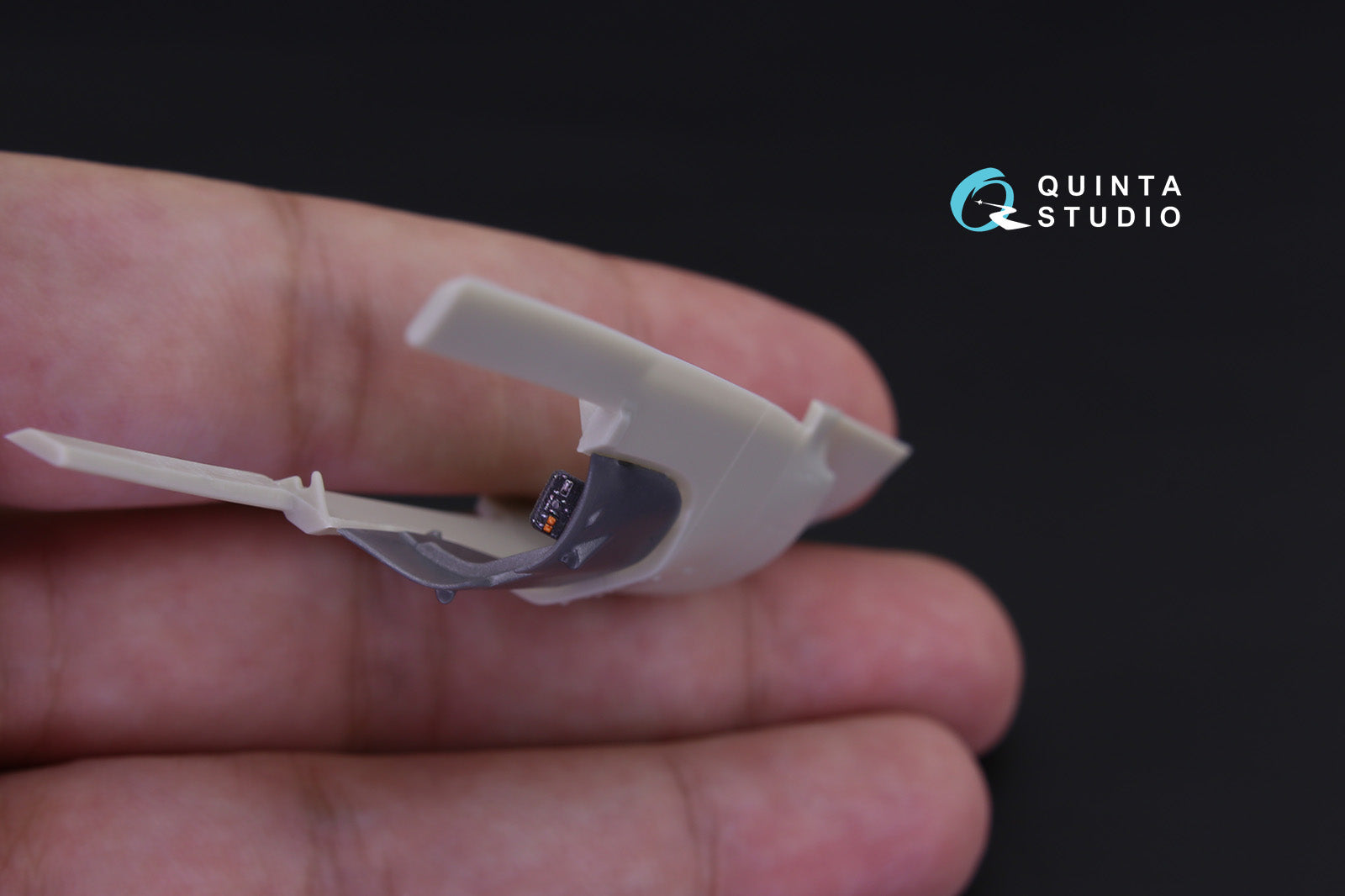 Quinta Studio - 1/32 A-1H Skyraider QD32065 for ZM SWS kit