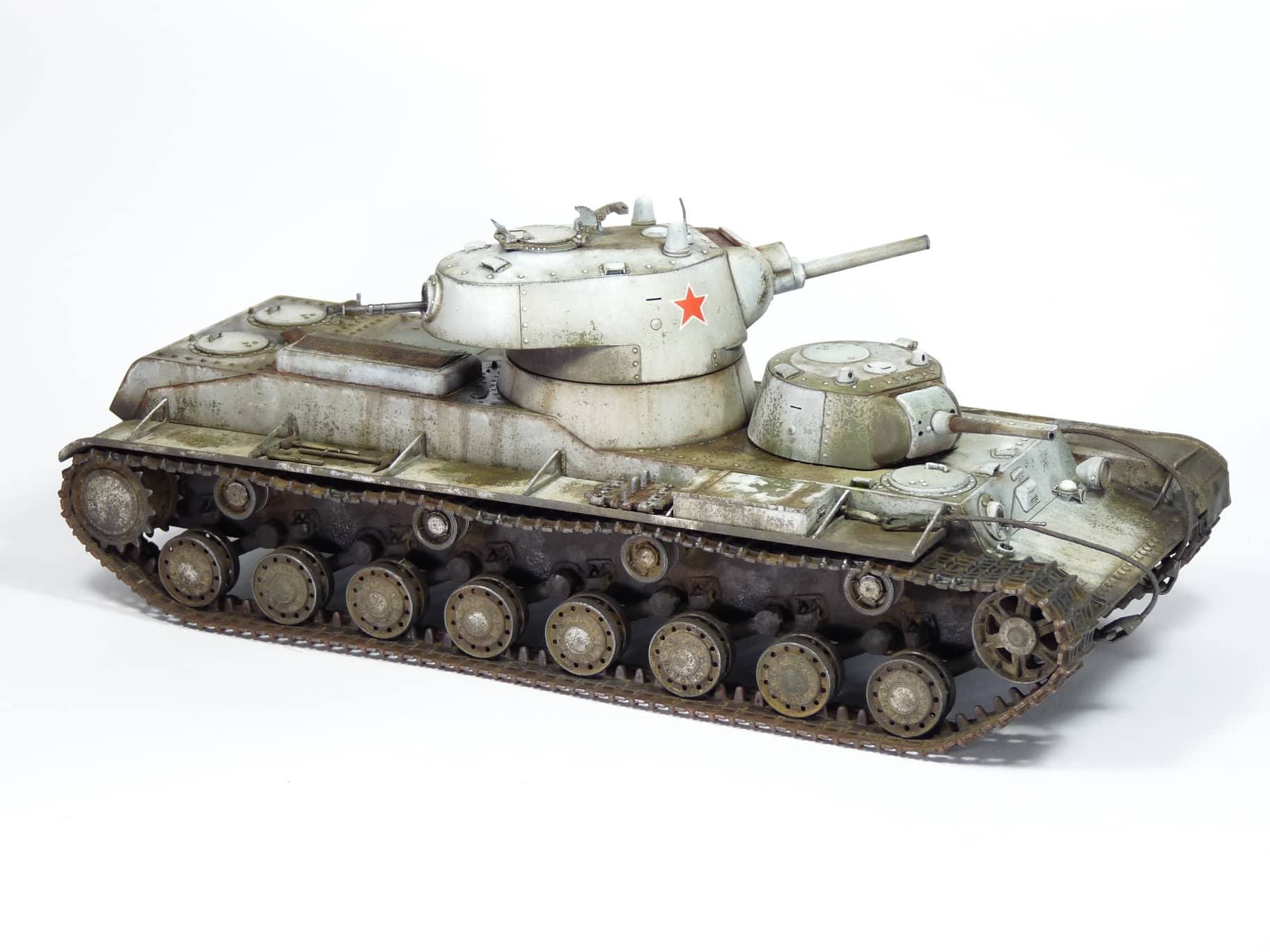 TAK2112 - Takom 1/35 Soviet "SMK" Heavy Tank