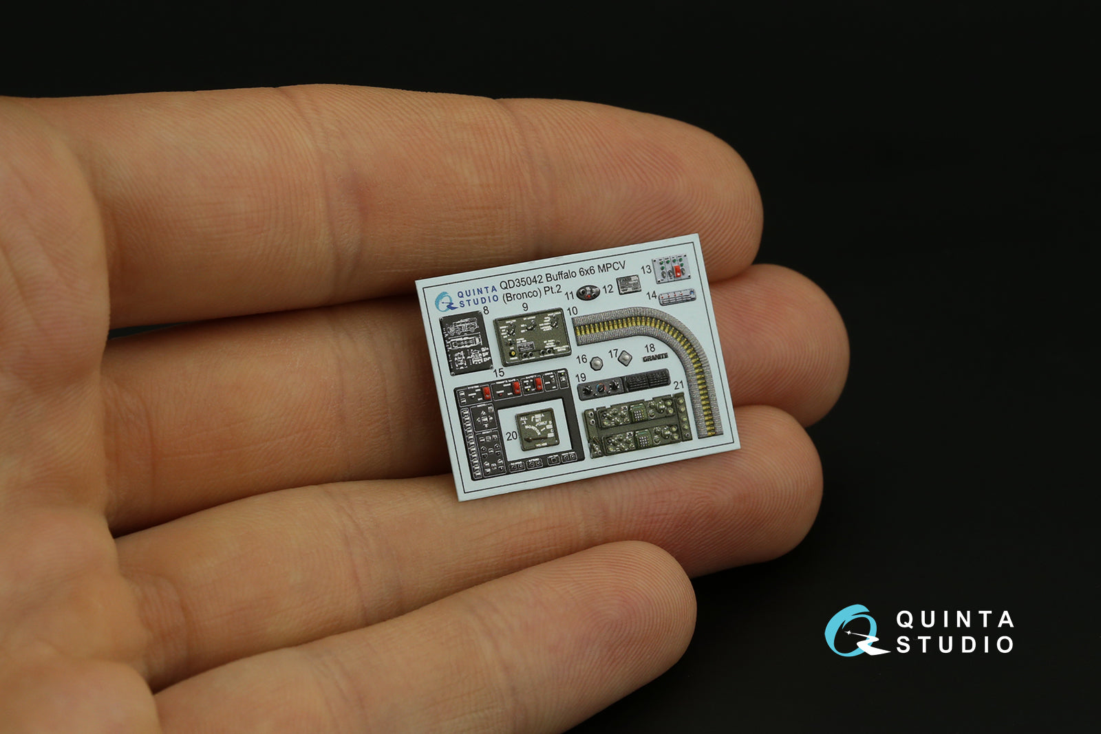 Quinta Studio - 1/35 Buffalo 6x6 MPCV QD35042 for Bronco kit