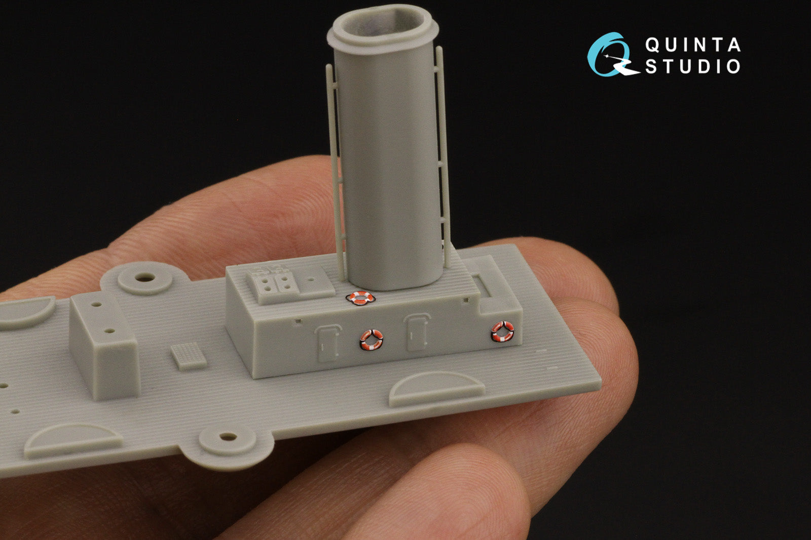 Quinta Studio - 1/350 life buoys with rope 315 pcs QP135002