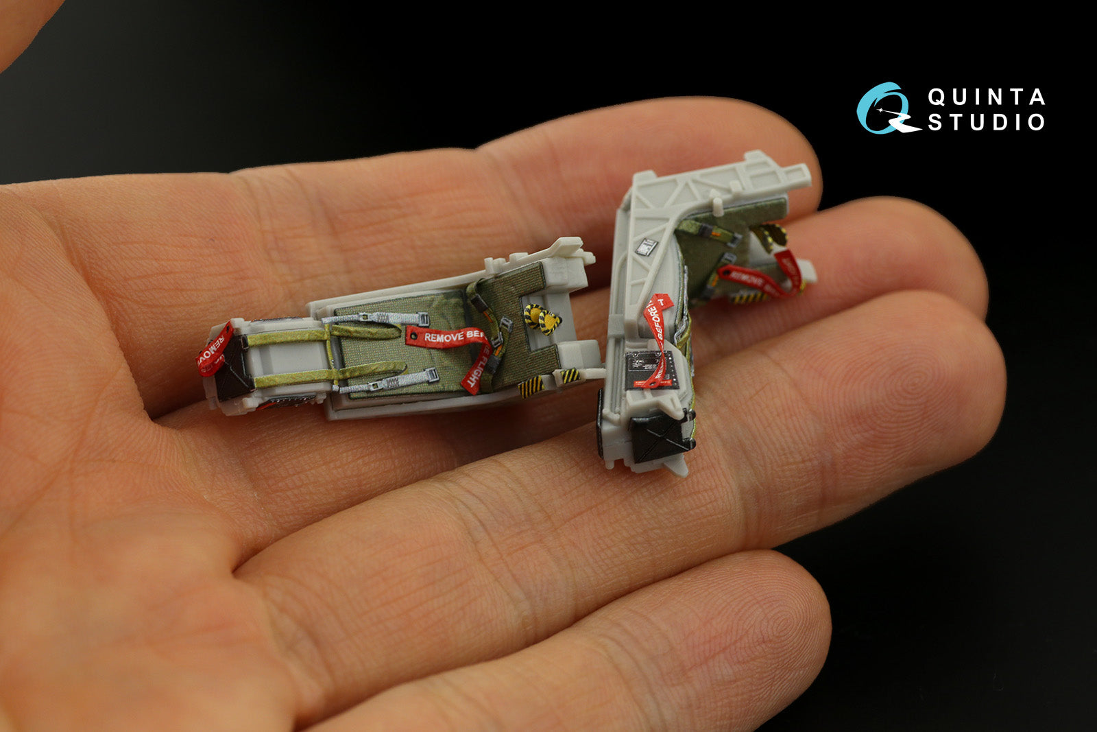 Quinta Studio - 1/48 "Remove Before flight" standart external streamer 24"- QP48006, 20pcs