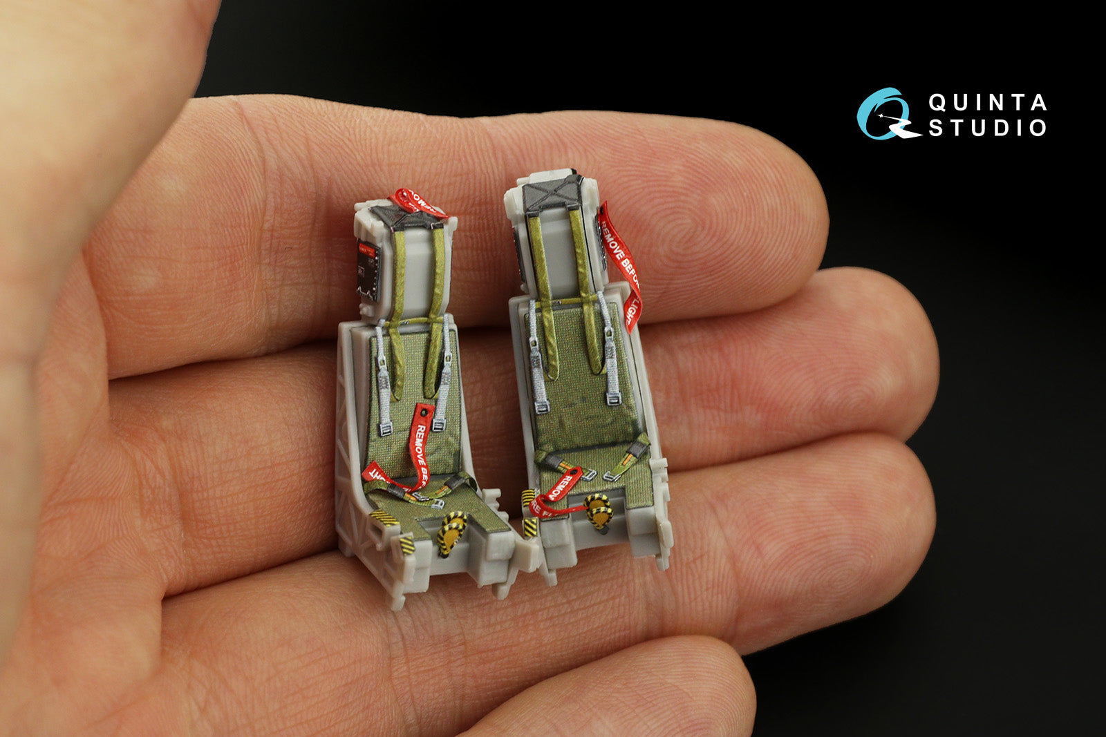 Quinta Studio - 1/48 "Remove Before flight" standart external streamer 24"- QP48006, 20pcs