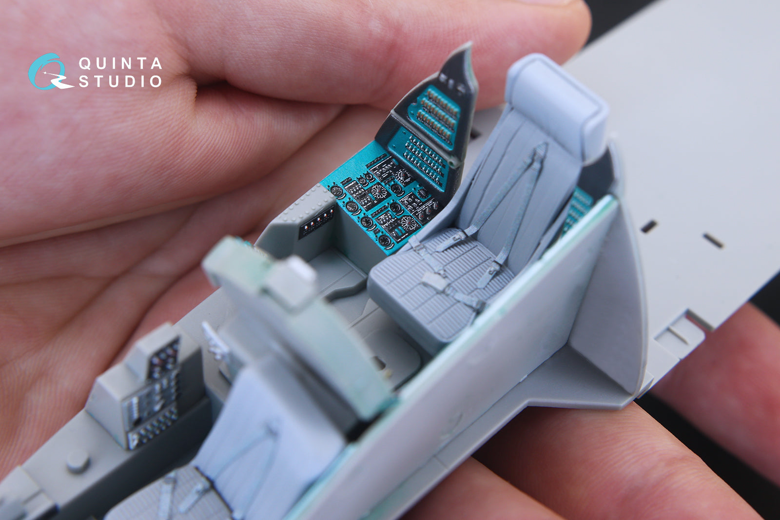 Quinta Studio - 1/35 Mi-24V QD35020 for Trumpeter kit