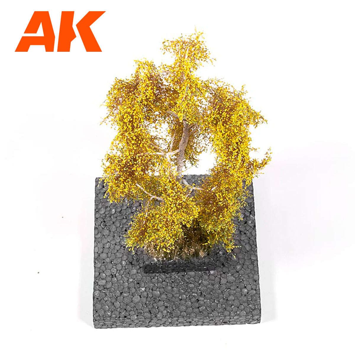 AK8180 - Birch Autumn Tree 1/72