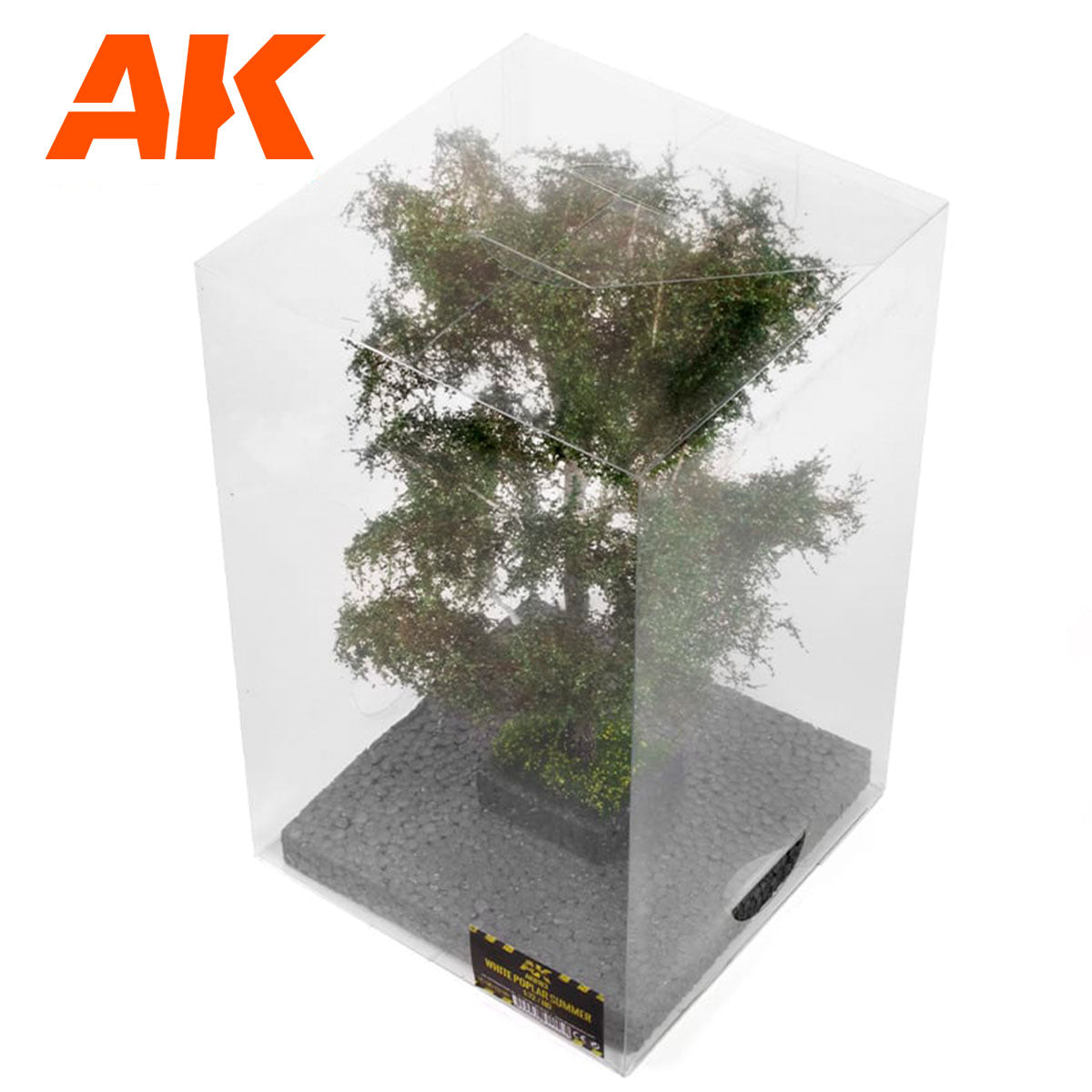 AK8183 - White Poplar Summer Tree 1/72