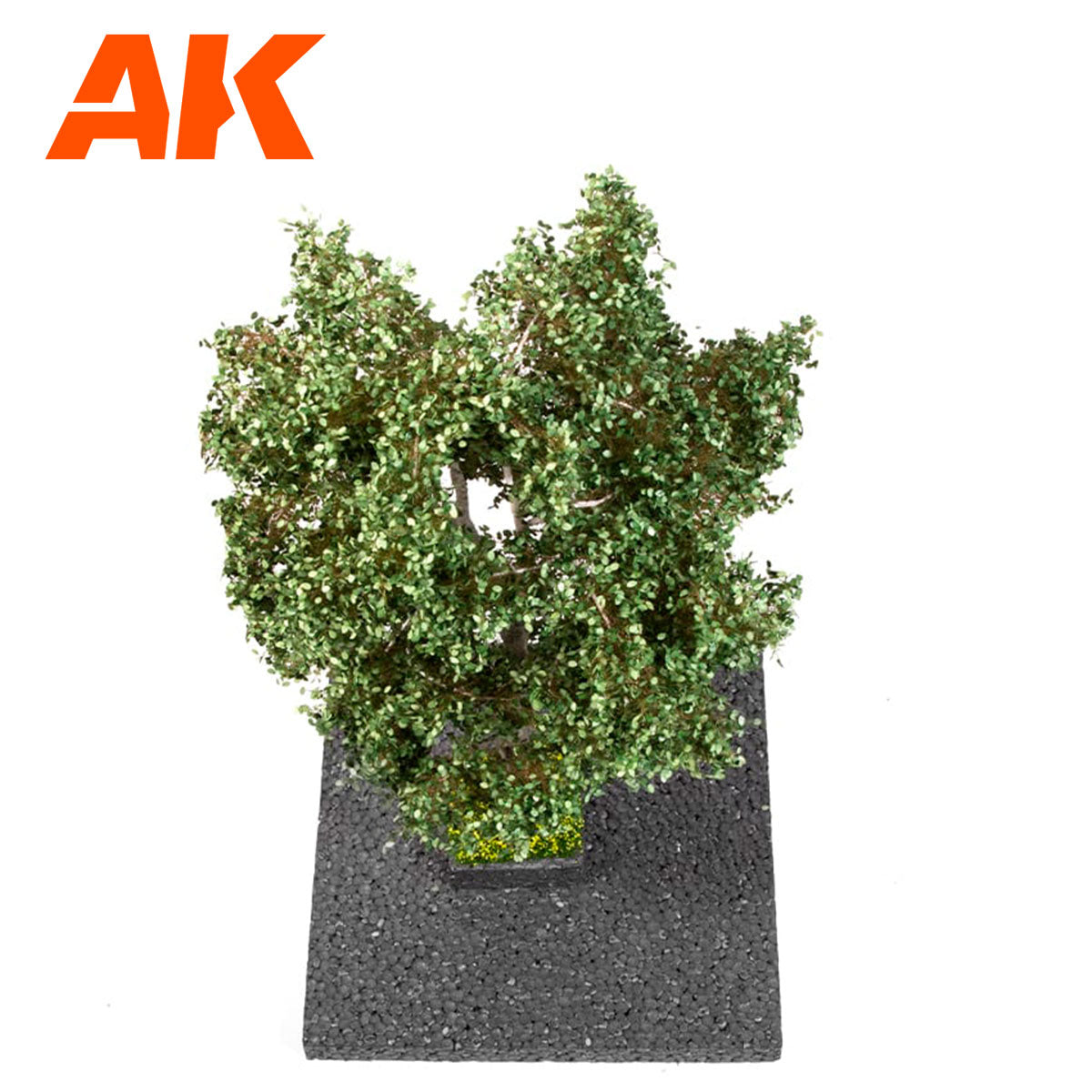 AK8194 - White Poplar Summer Tree 1:35 and 1:32