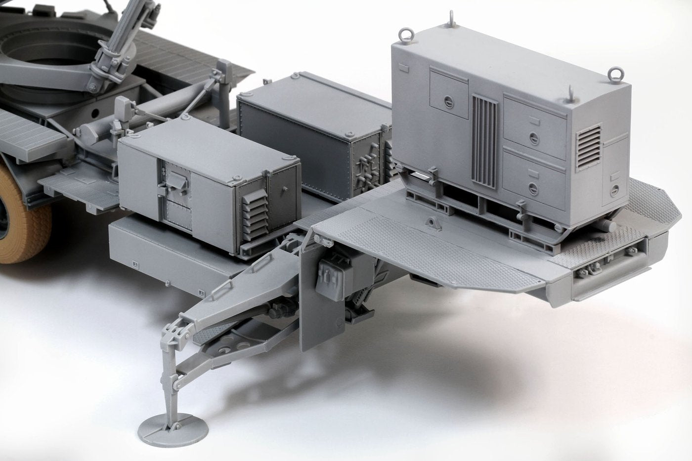 DR3604 - 1/35 MIM-104C Patriot