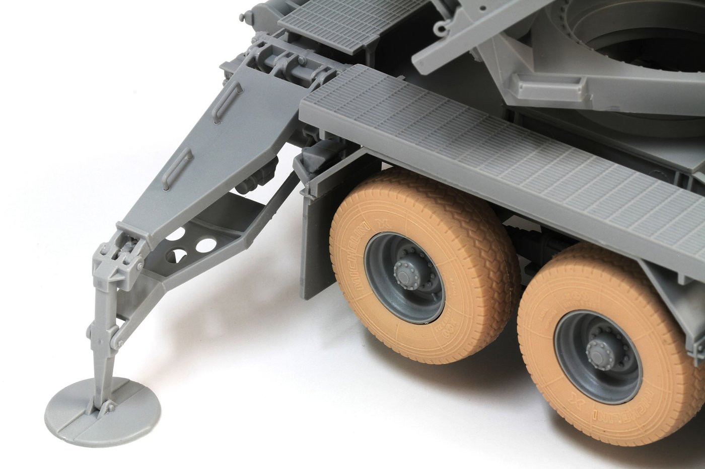 DR3604 - 1/35 MIM-104C Patriot