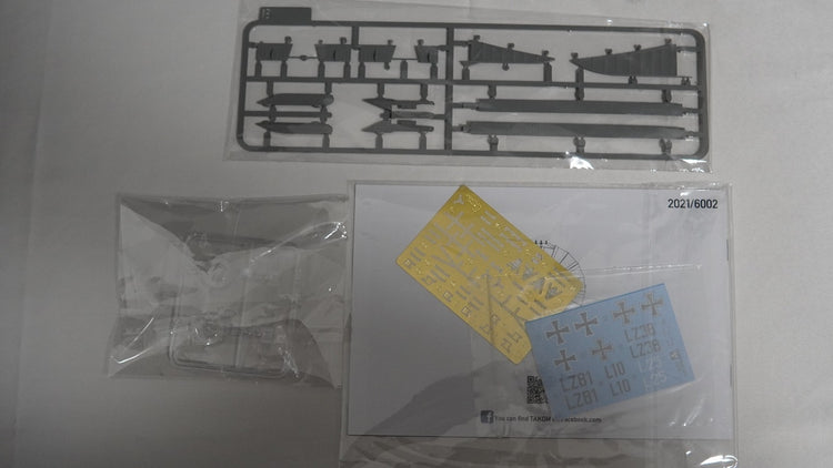 TAK6002 - 1/350 ZEPPELIN P CLASS AIRSHIP