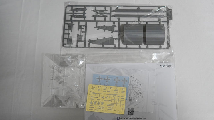 TAK6003 - 1/350 ZEPPELIN Q CLASS AIRSHIP