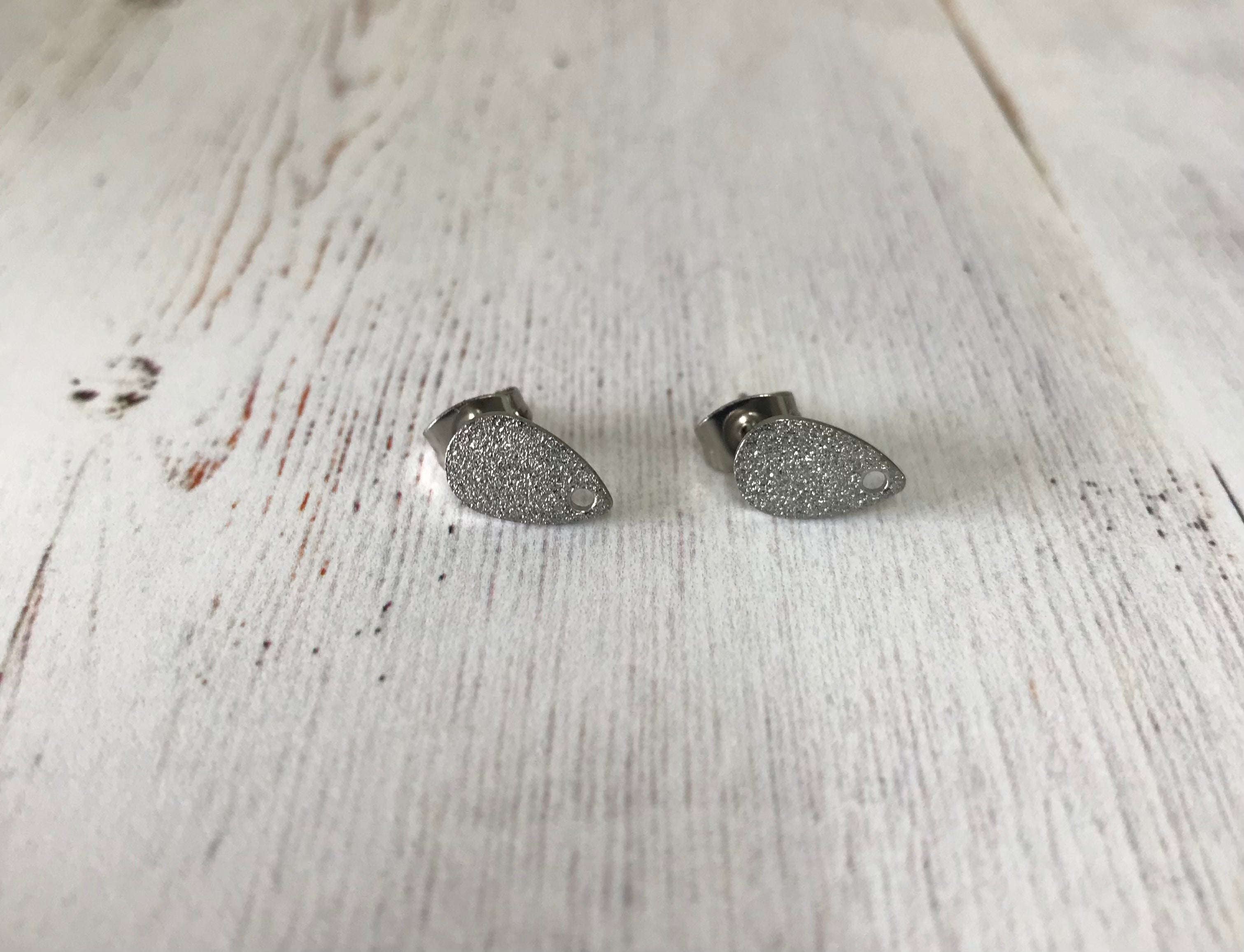304 Stainless Steel Stud Earring, Textured Teardrop (1 Pair)