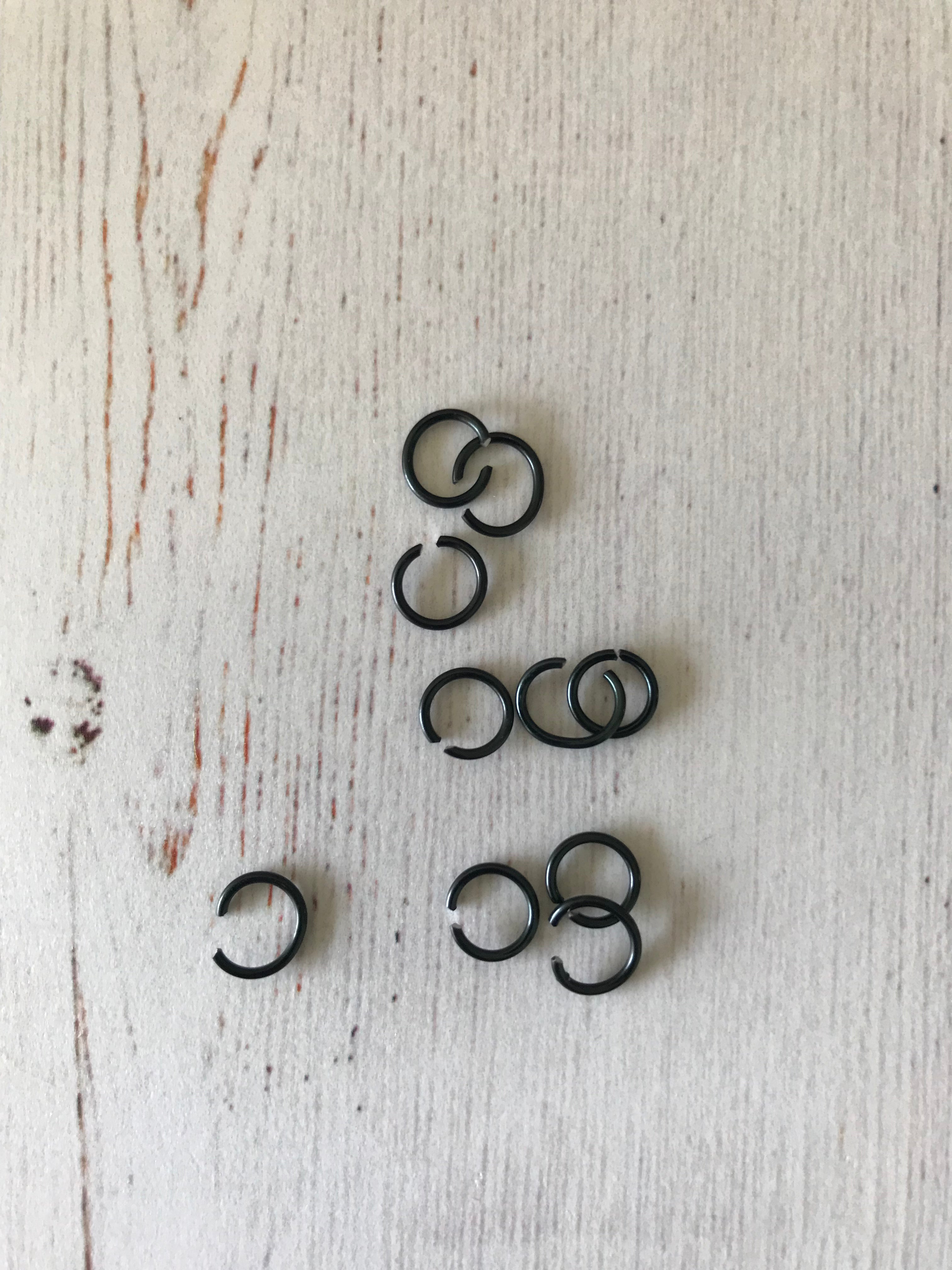 Aliminium Wire Black Open Jump Rings (6x0.8mm) (5 Pair)