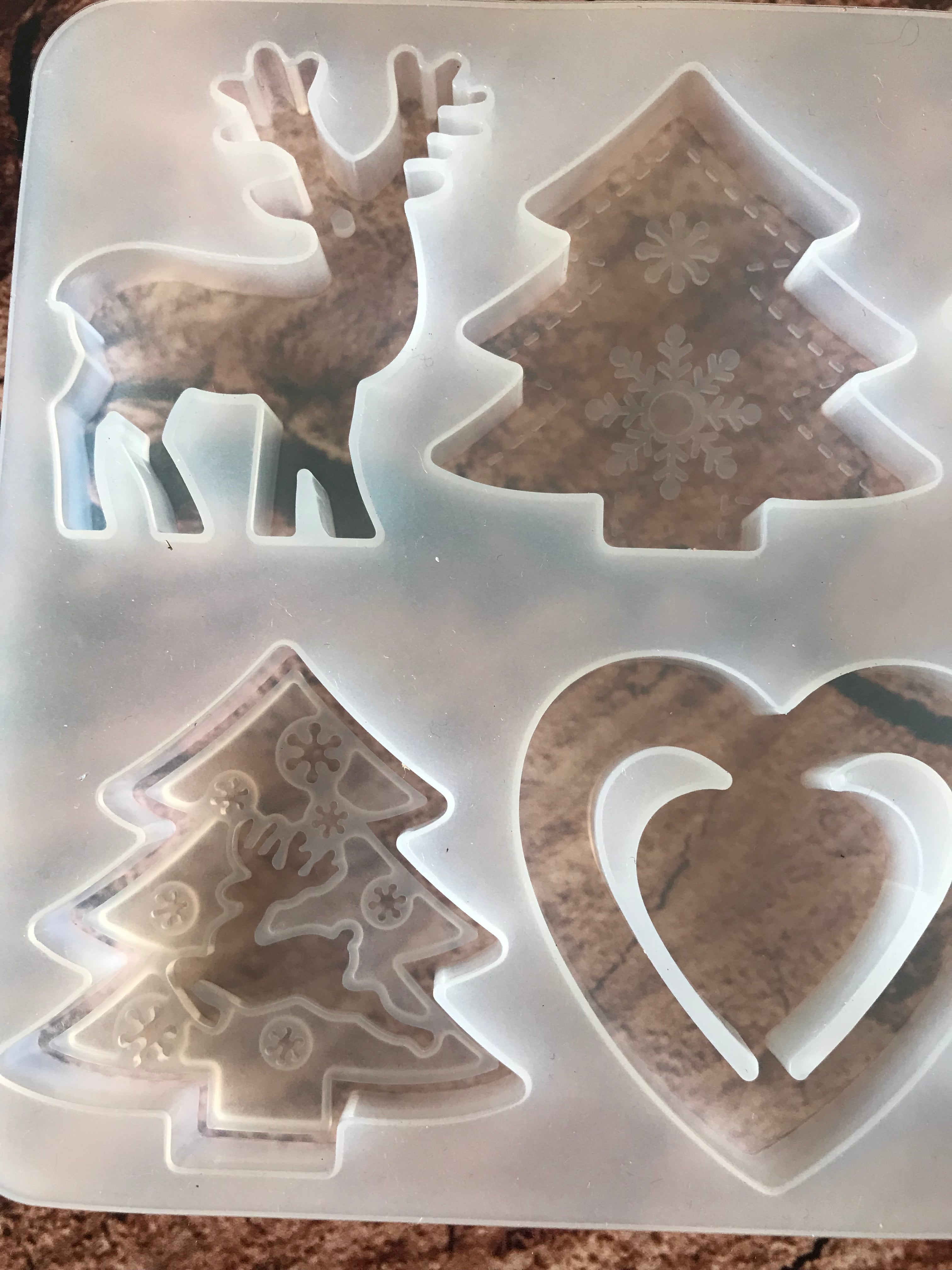 C013 - Christmas Silicone Mould - Deep (6 shapes)