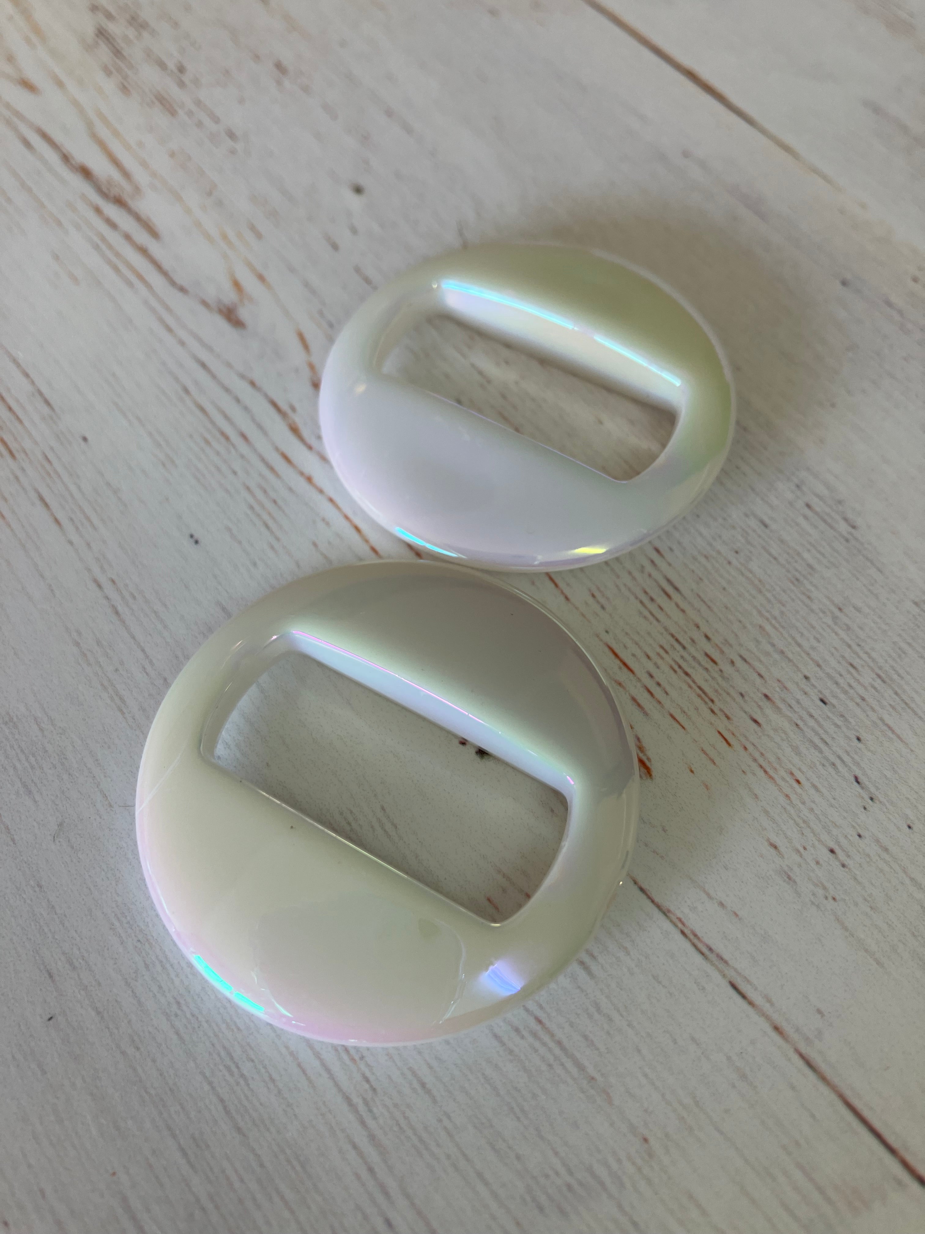 Acetate Resin Finding set - Large Round Mother of Pearl with Square Cut Out  ( 1 Pair)