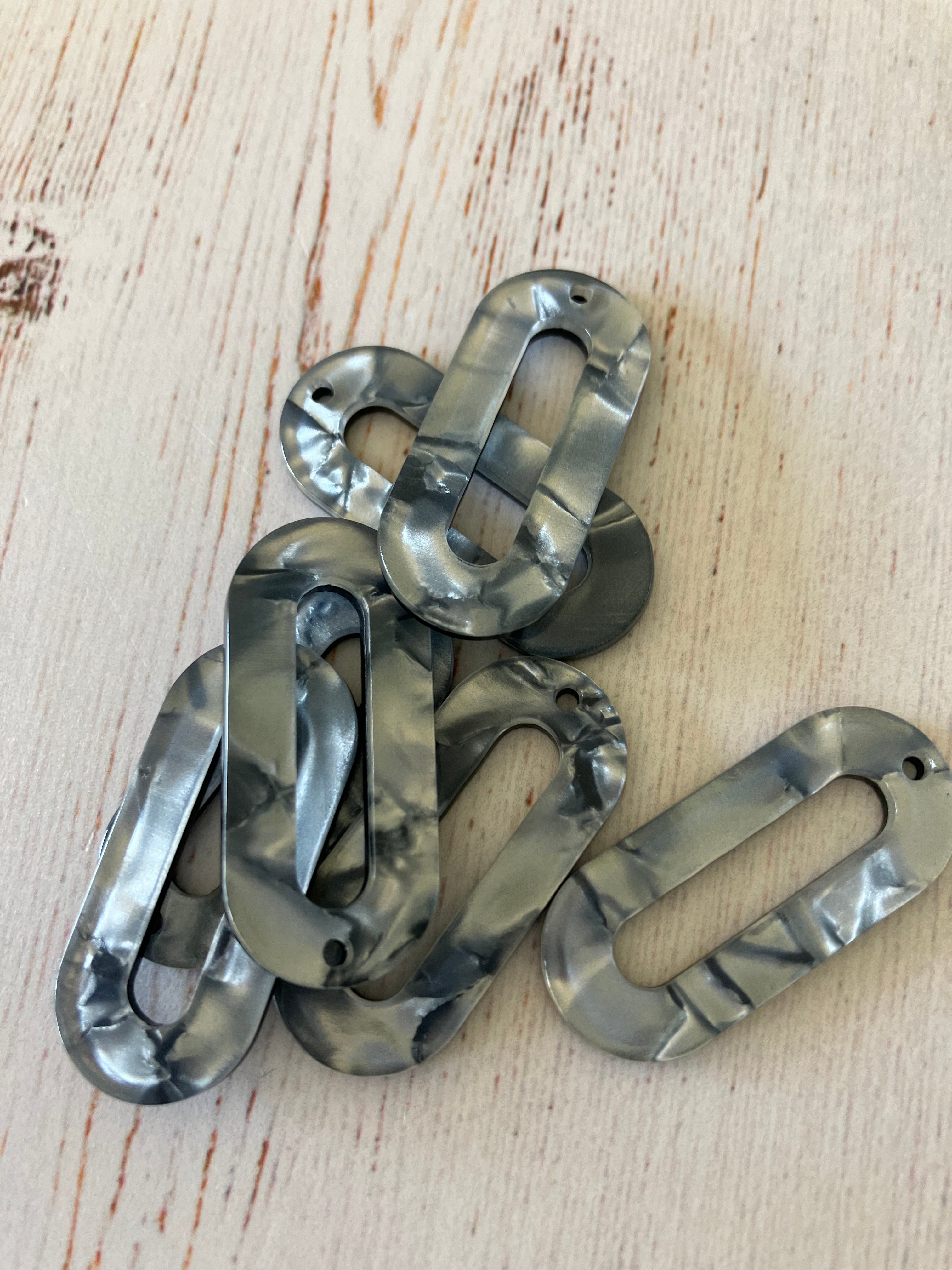 Acetate Resin Finding set - Small Rounded Rectangle Grey ( 1 Pair)