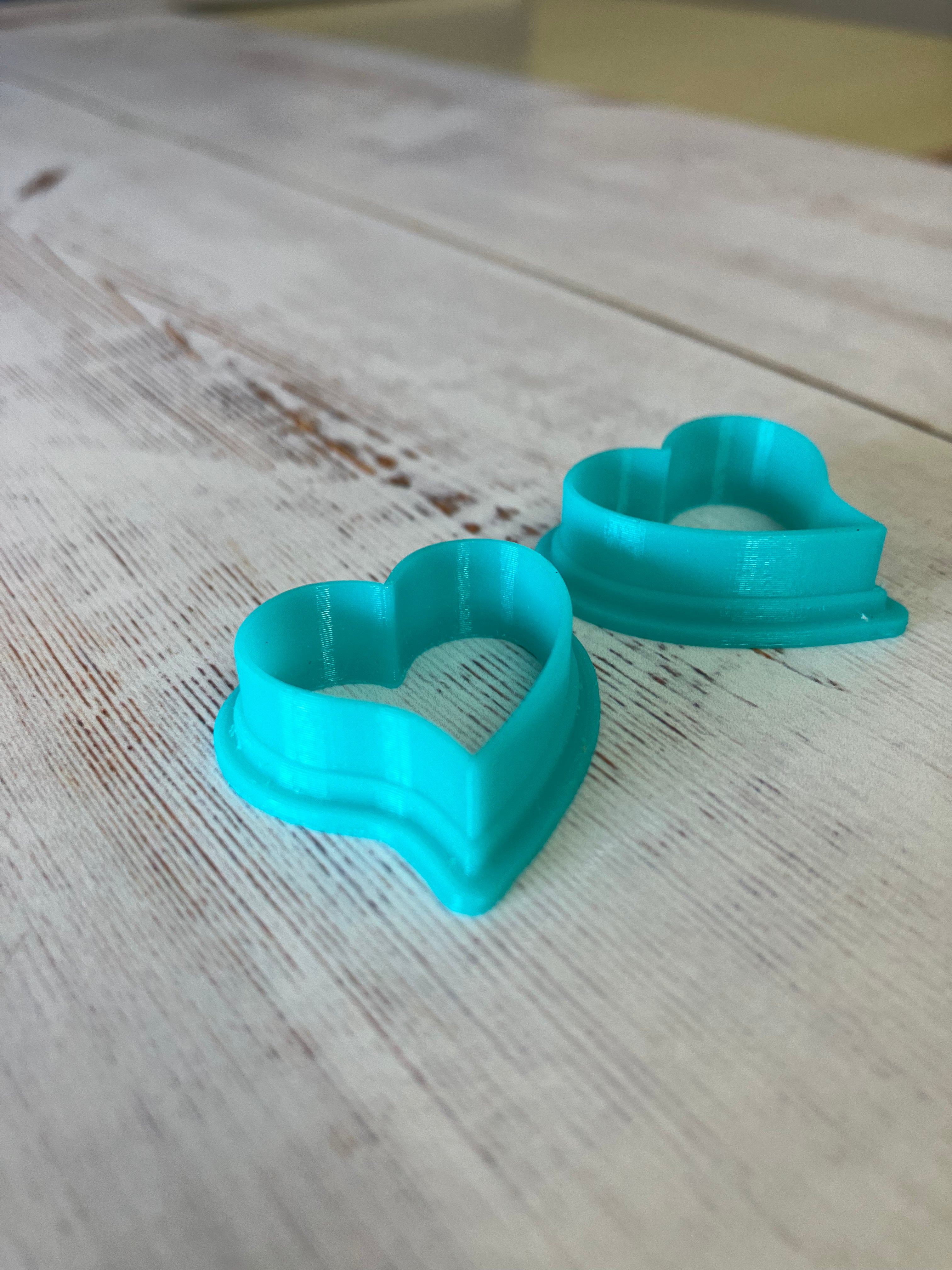 3D Gizmo's - Curved Hearts 25 MM (2 Cutters)