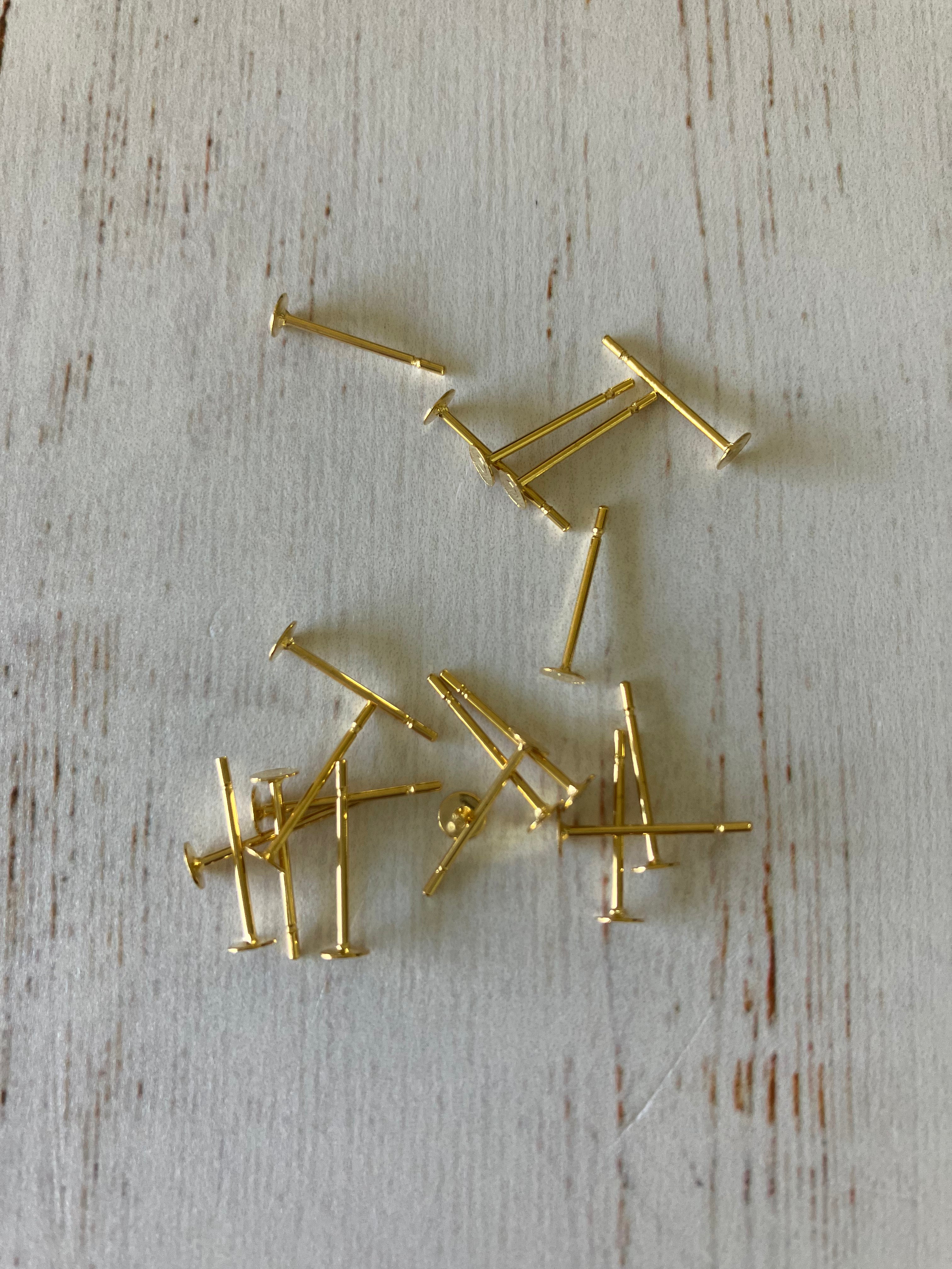 Gold Flat Studs 3mm - (10 pairs)