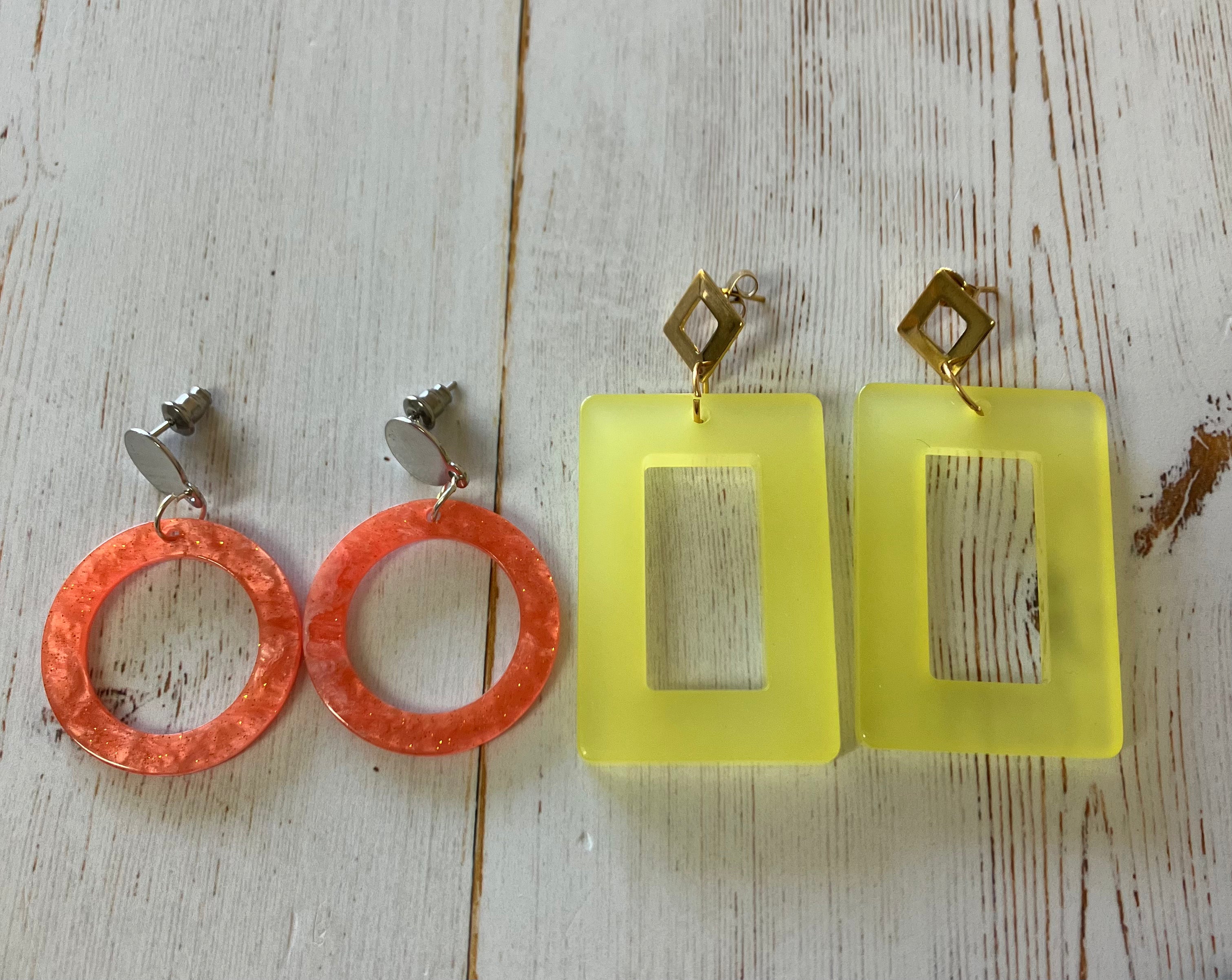 Acetate Resin Finding set - Round Orange ( 1 Pair)