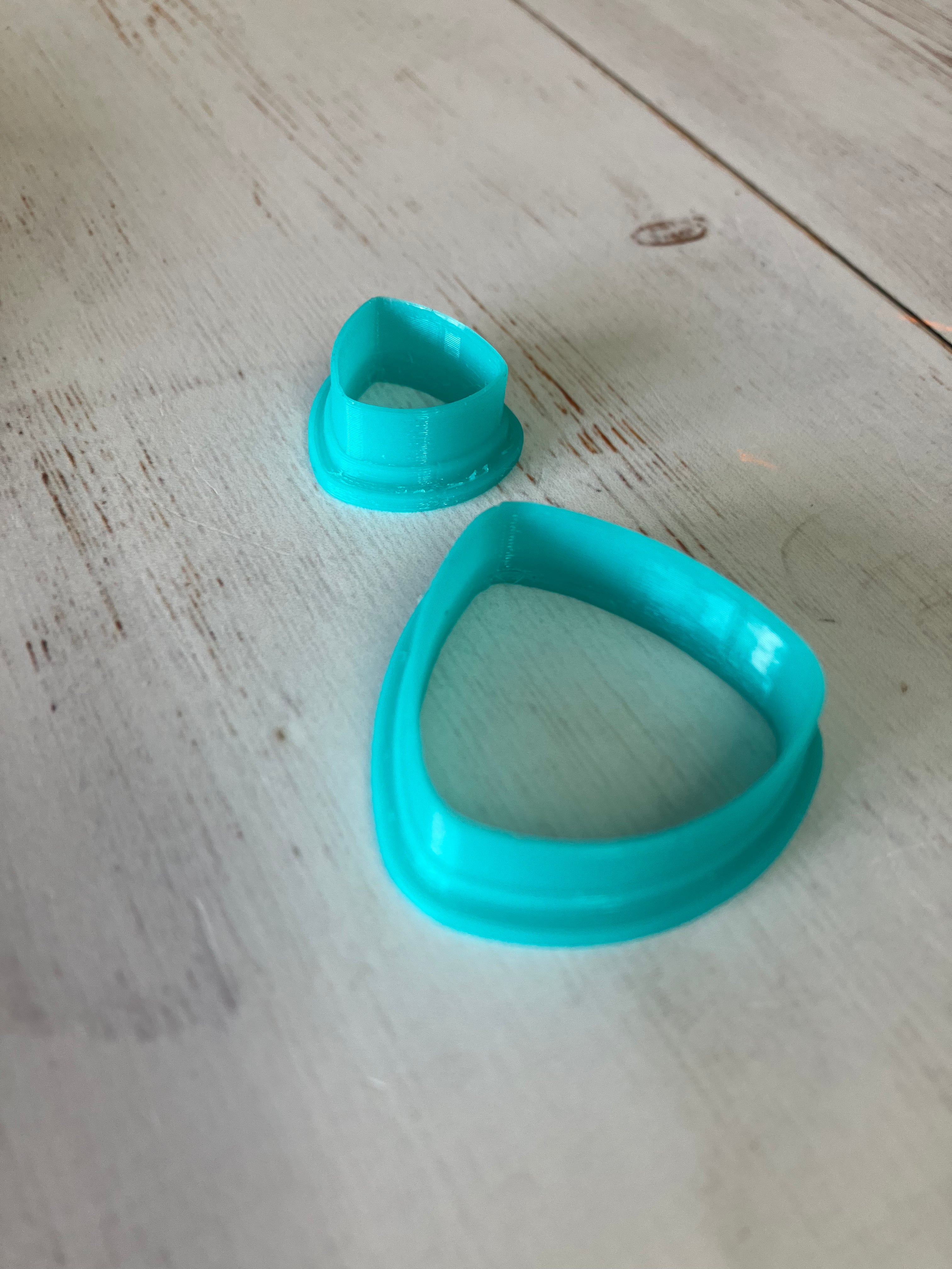 3D Gizmo's - Rounded Triangle Dangle (2 Cutters)