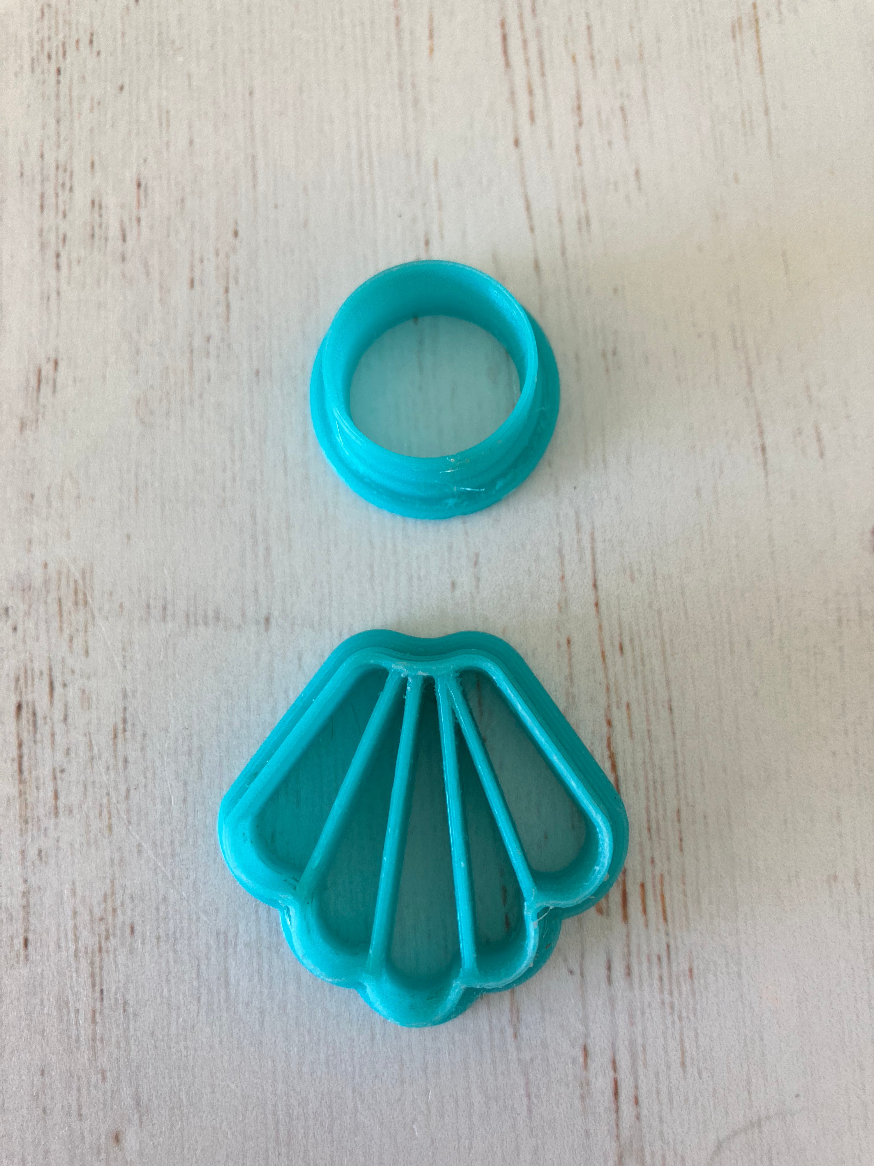 3D Gizmo's -  Clam Shell Drop (2 cutters)