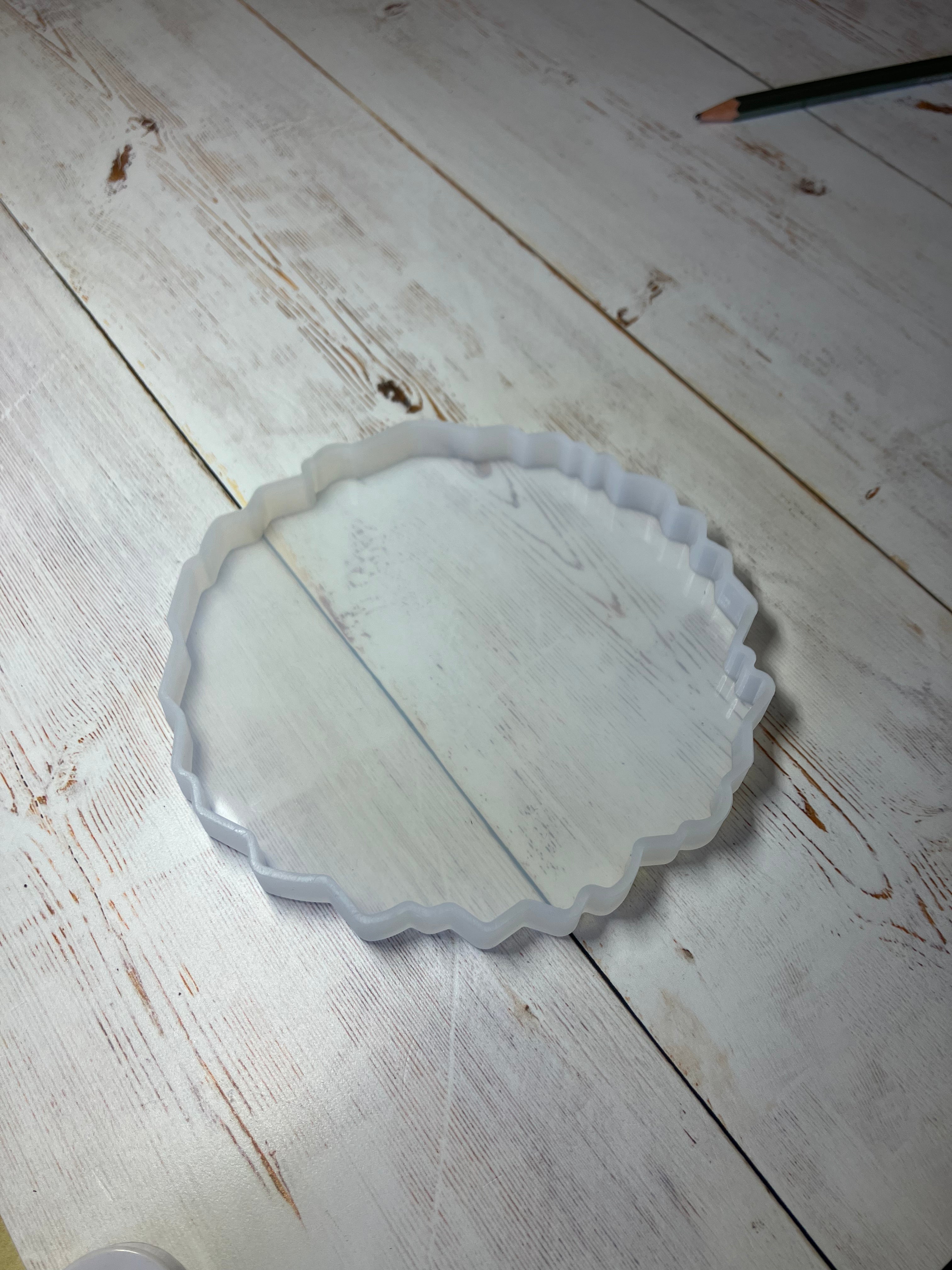 Round Geode Silicone Tray Mold - SMALL