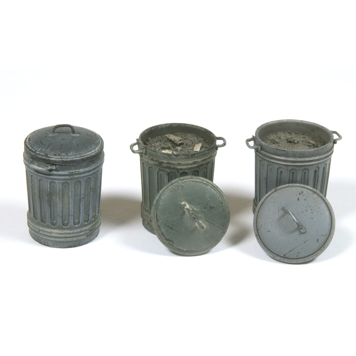 SC212 - Garbage Bins 1 - Vallejo Scenics