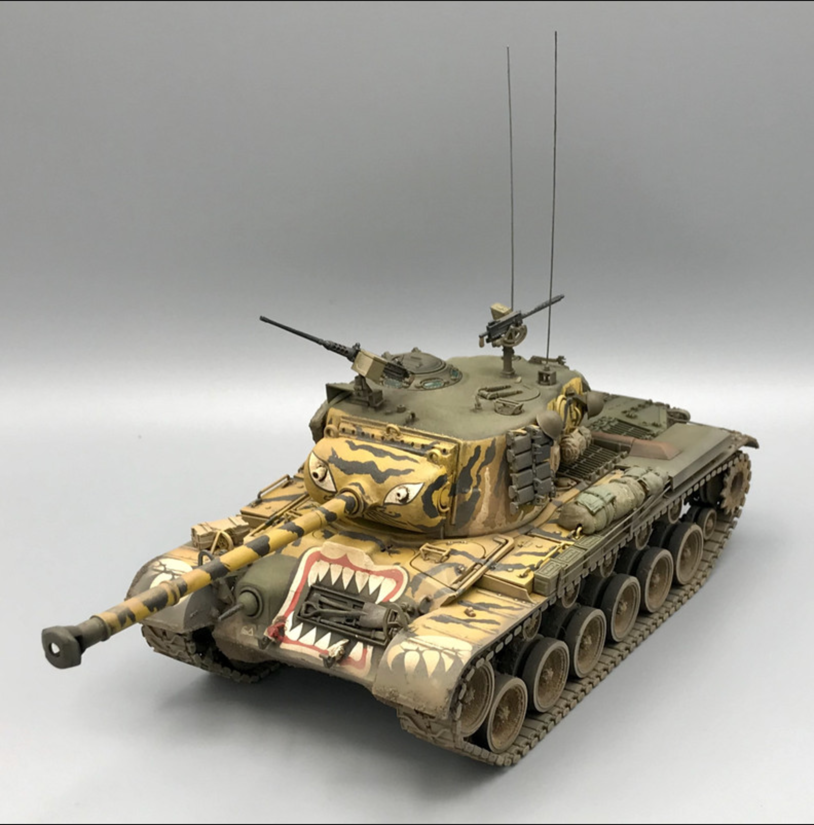 DR9147 - 1/35 M-46 Patton