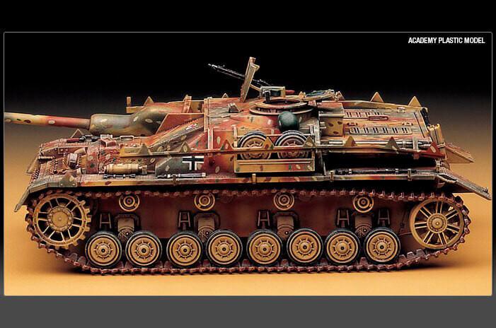 ACA13235 - Academy 1/35 Sturmgeschutz Sdkfz.167