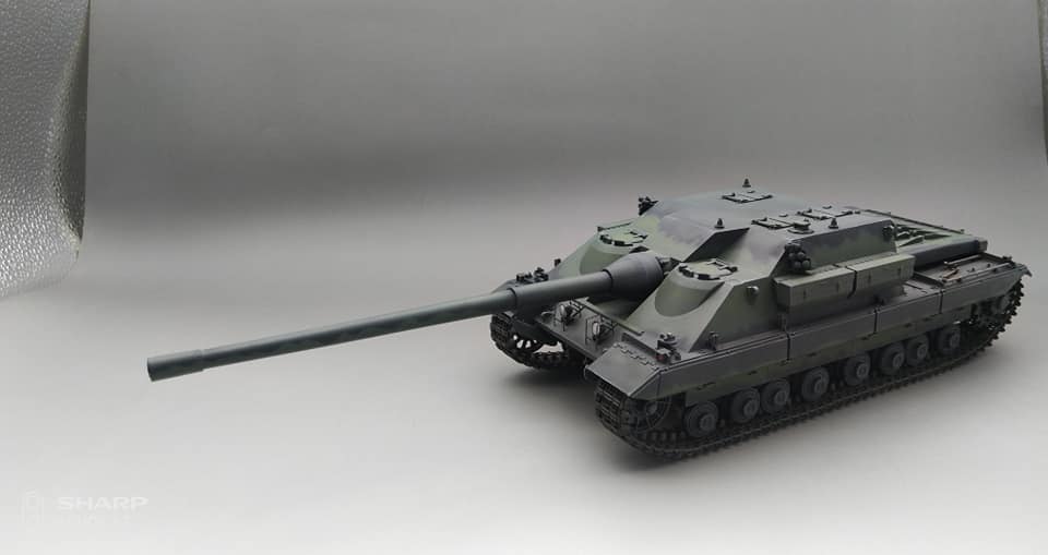 AH35A034 - 1/35 - FV217 Badger