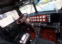 1009 - Trucker's Delight - DECALS